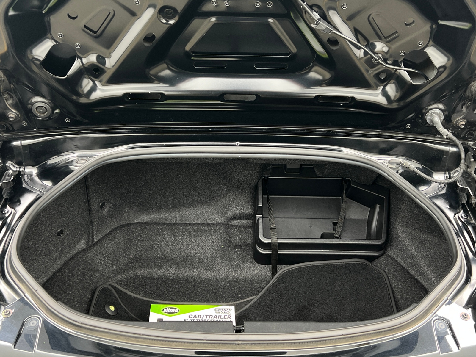 Thumbnail: 2020 Mazda MX-5 Miata - 6