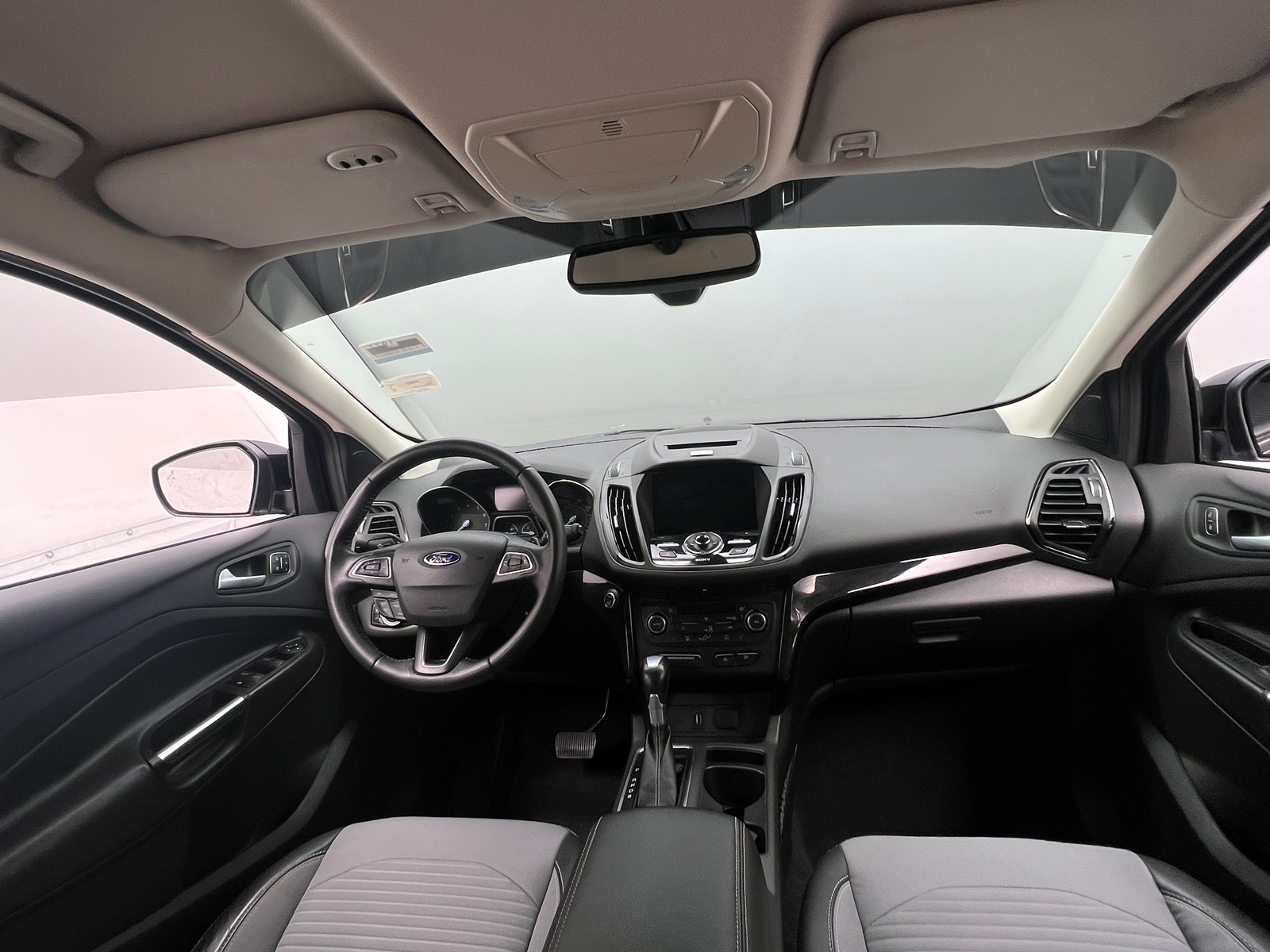 Thumbnail: 2017 Ford Escape - 3