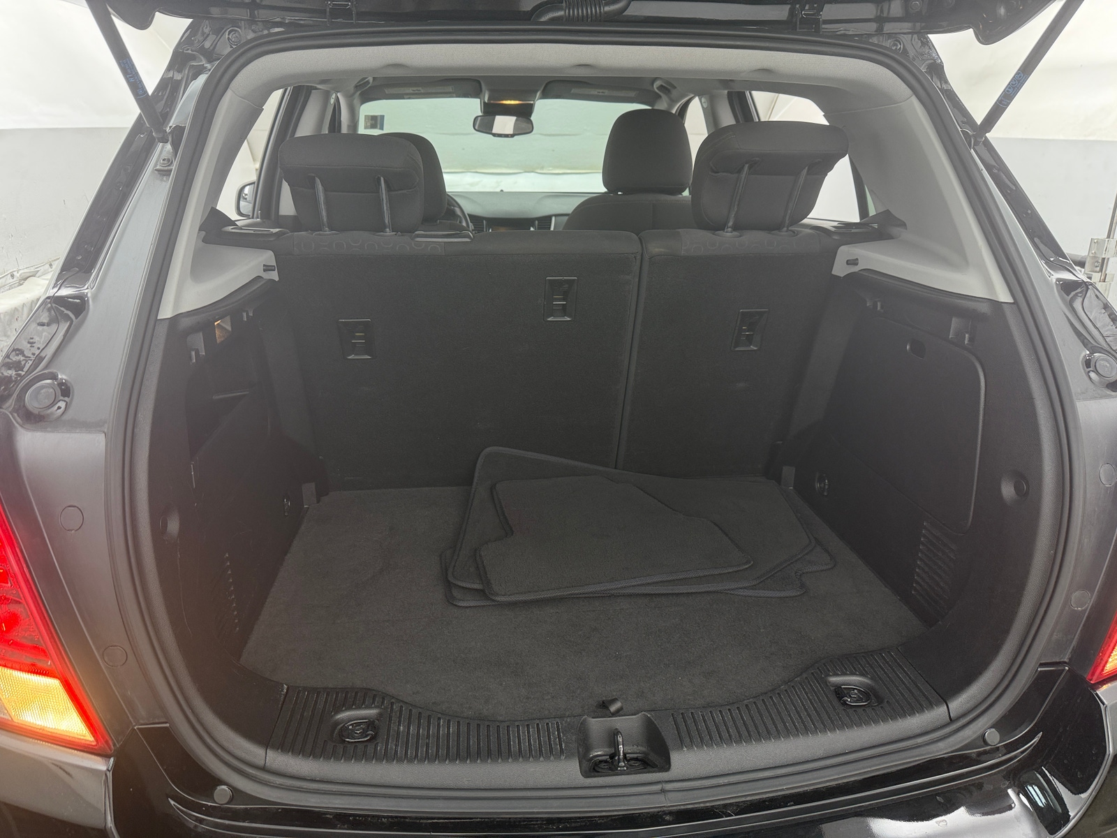 Thumbnail: 2020 Chevrolet Trax - 7