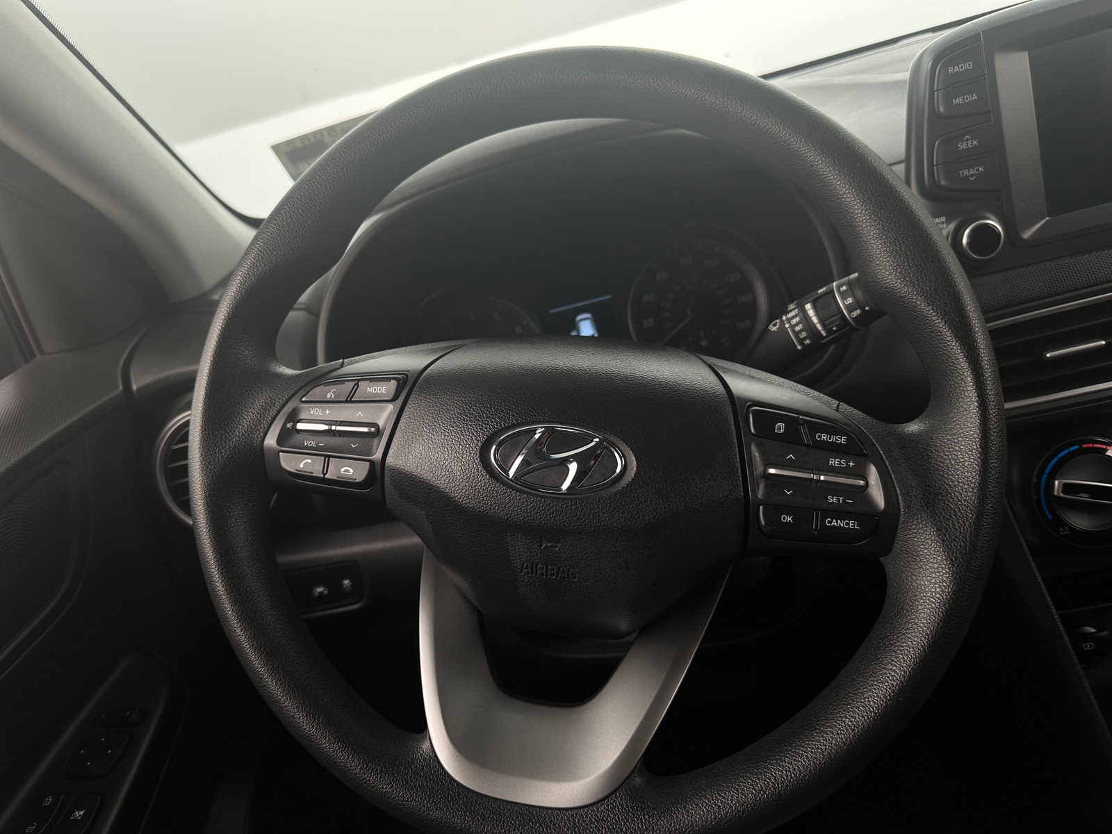 Thumbnail: 2020 Hyundai Kona - 5