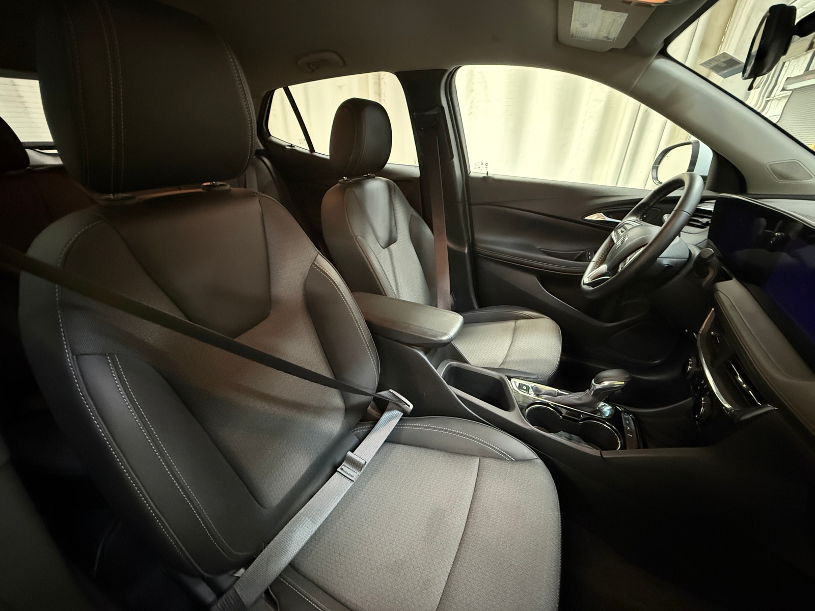 Thumbnail: 2025 Buick Encore GX - 2