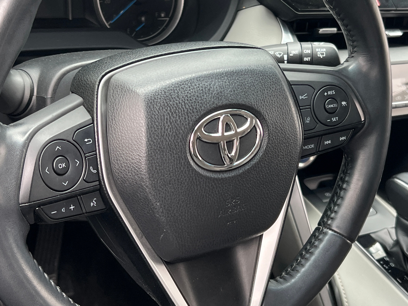 Thumbnail: 2021 Toyota Venza - 5