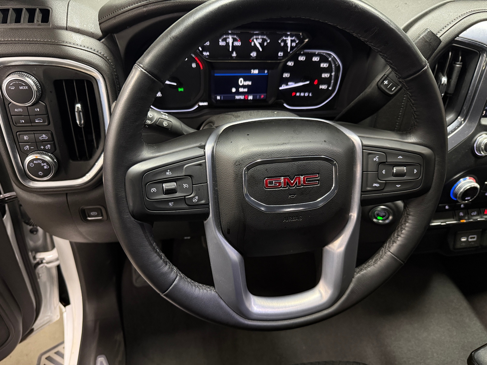 Thumbnail: 2022 GMC Sierra 1500 - 5