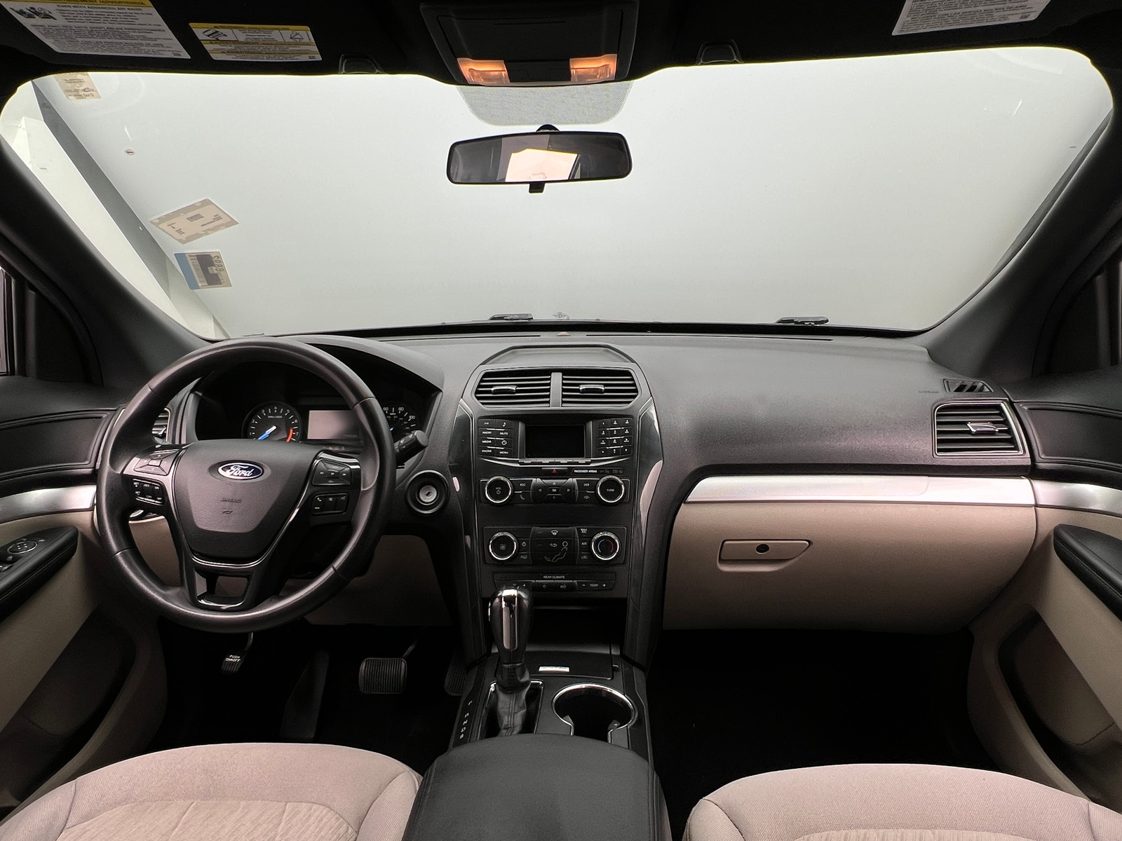 Thumbnail: 2019 Ford Explorer - 3