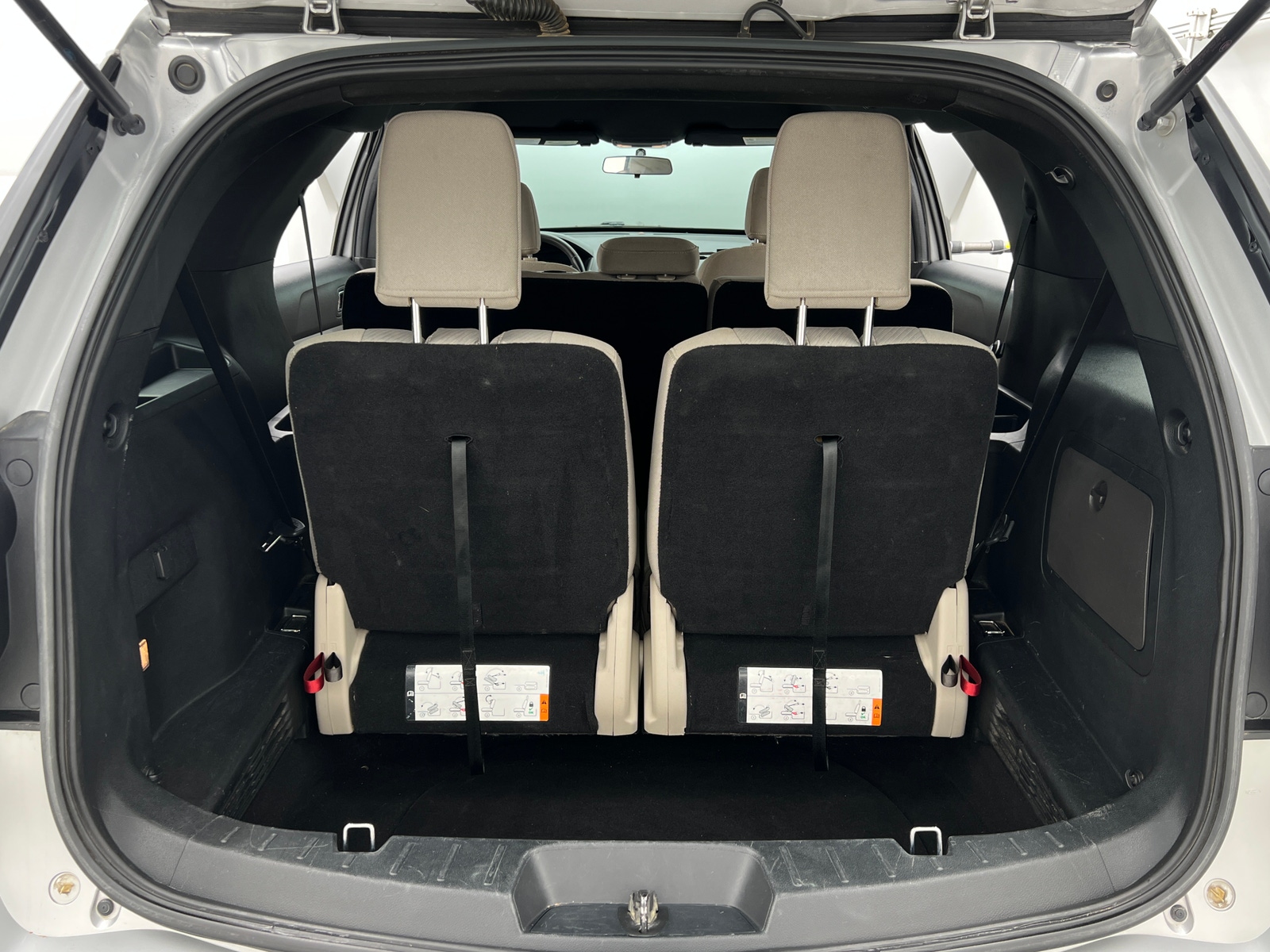 Thumbnail: 2019 Ford Explorer - 7