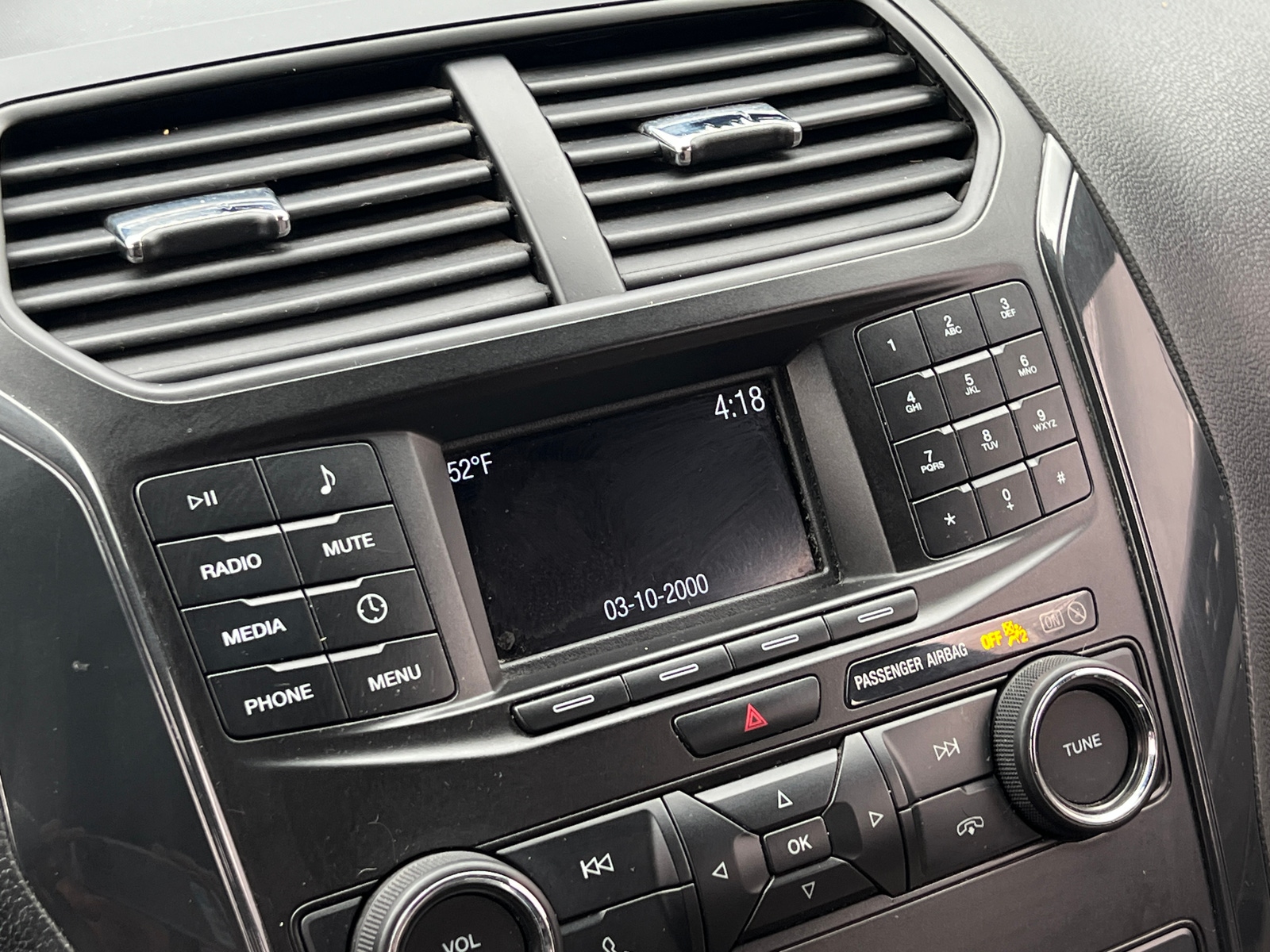 Thumbnail: 2019 Ford Explorer - 4