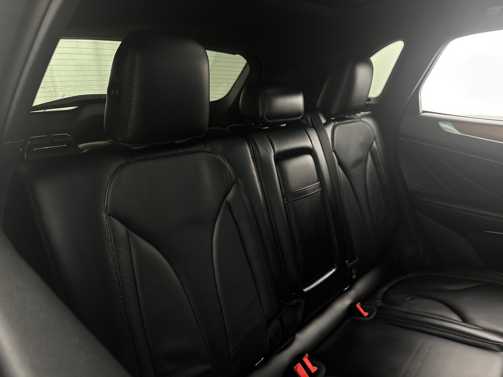 Thumbnail: 2015 Lincoln MKC - 5