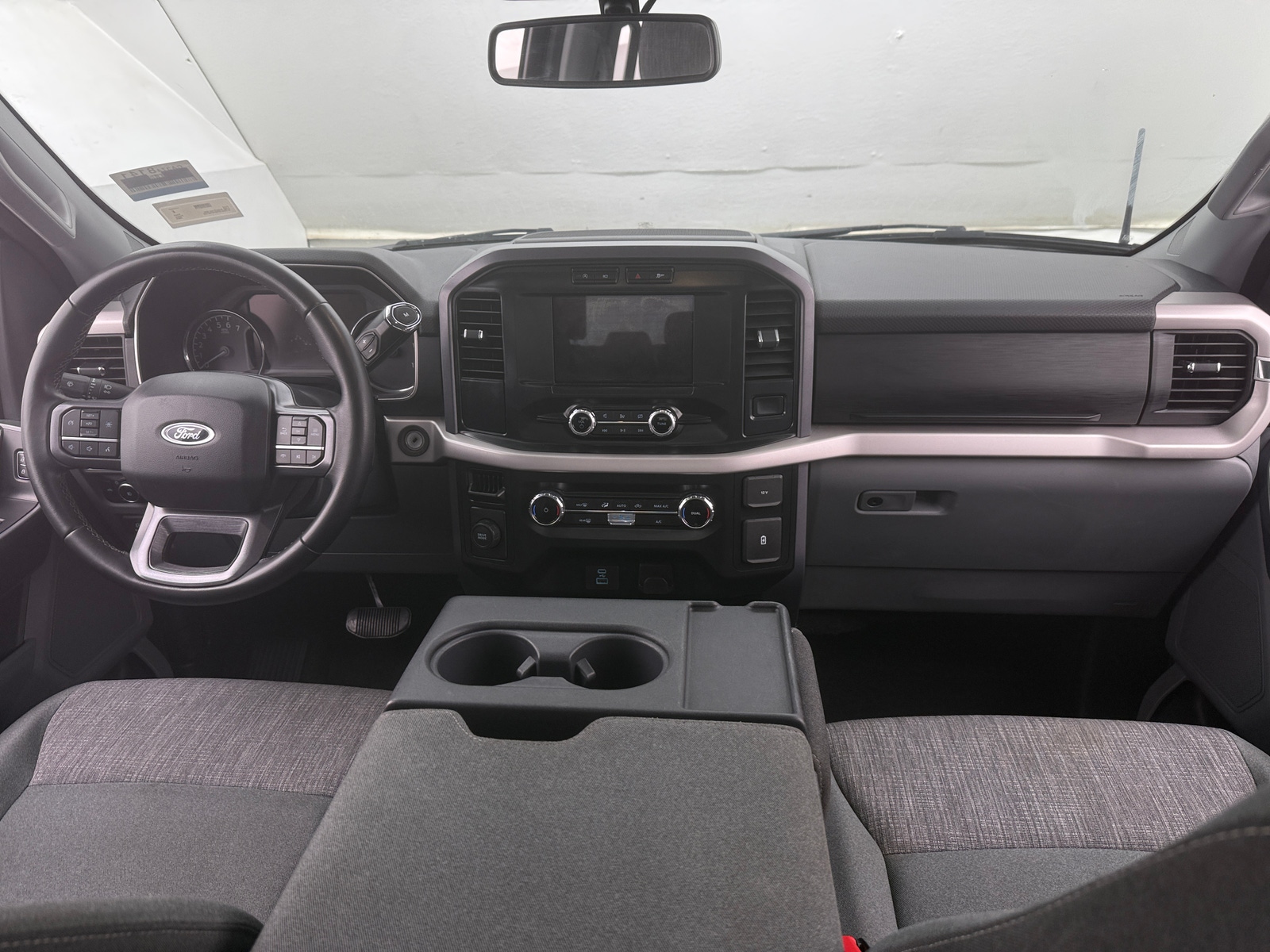 Thumbnail: 2023 Ford Econoline - 3