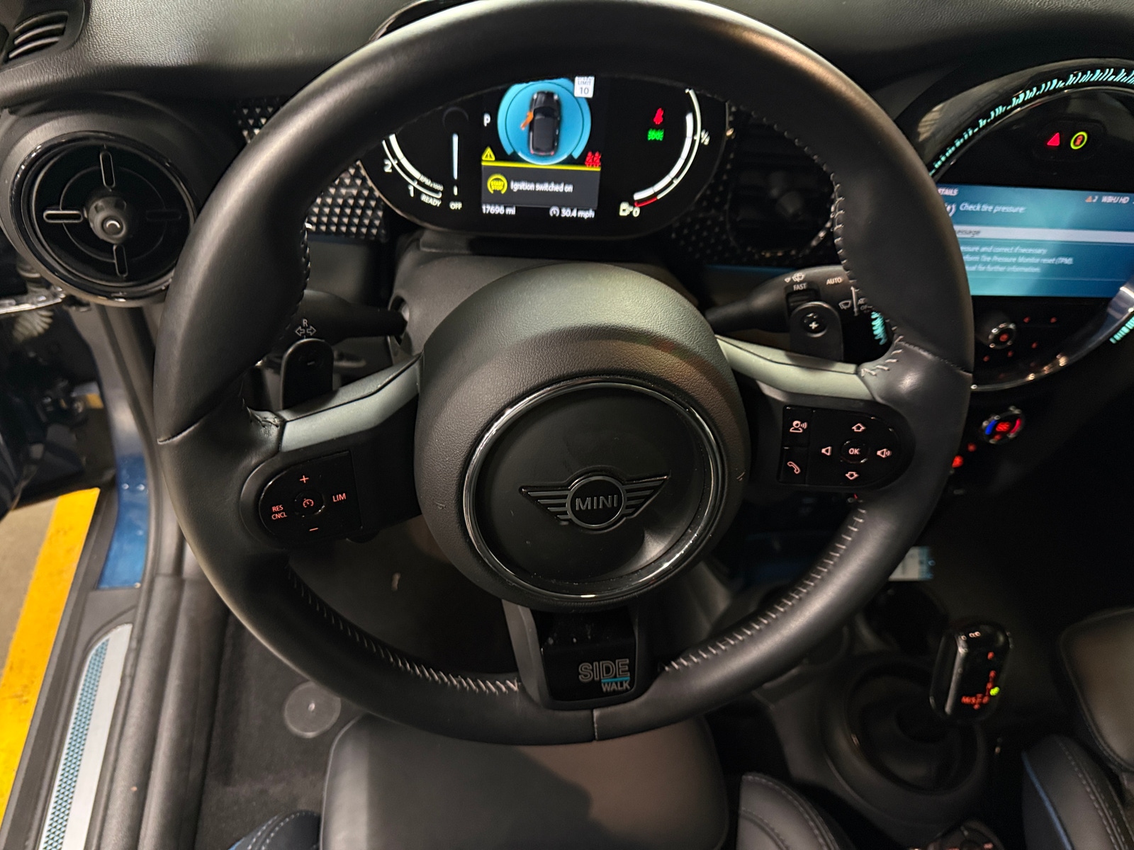 Thumbnail: 2022 MINI Cooper Convertible - 4