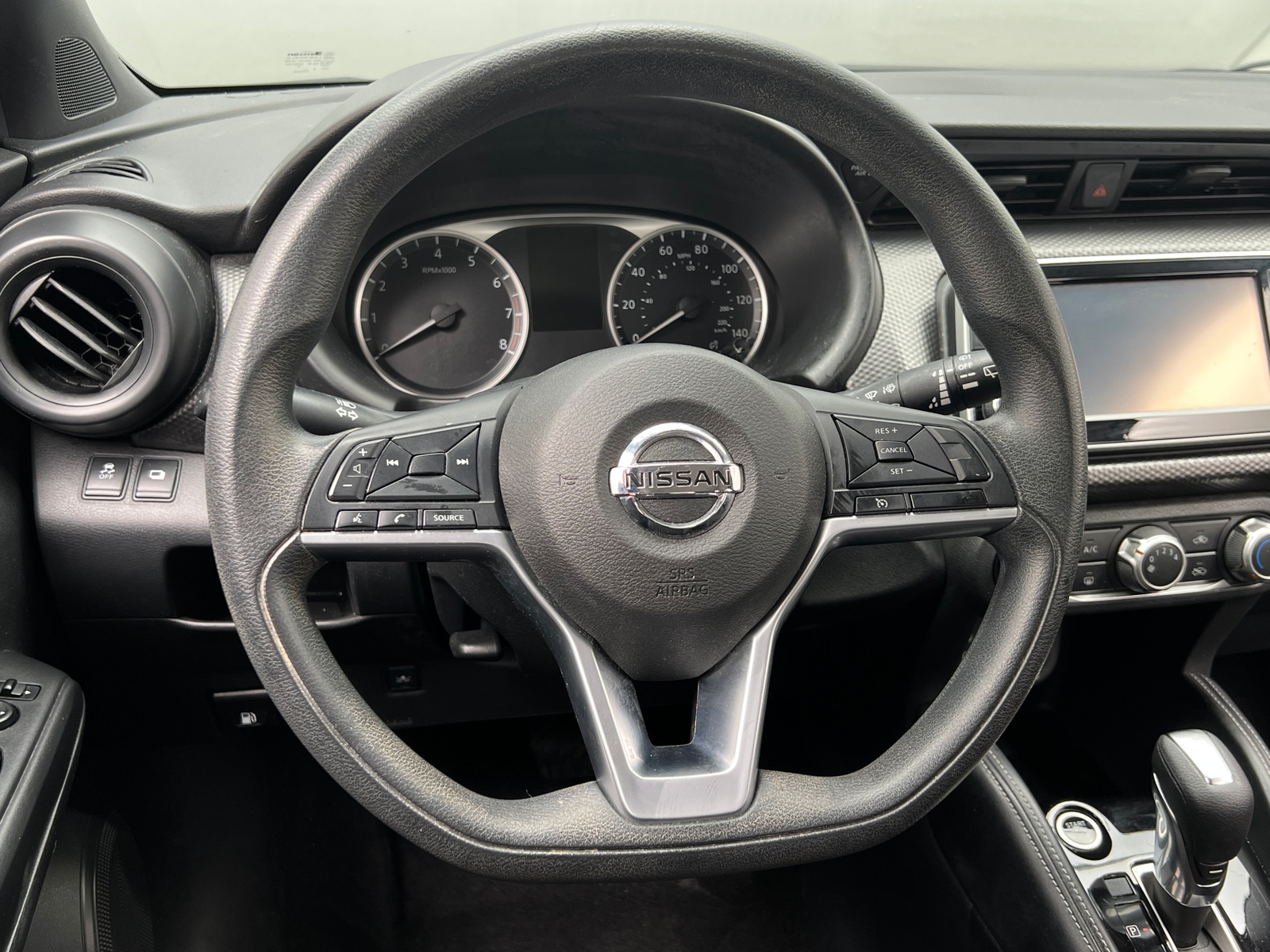 Thumbnail: 2018 Nissan Kicks - 5