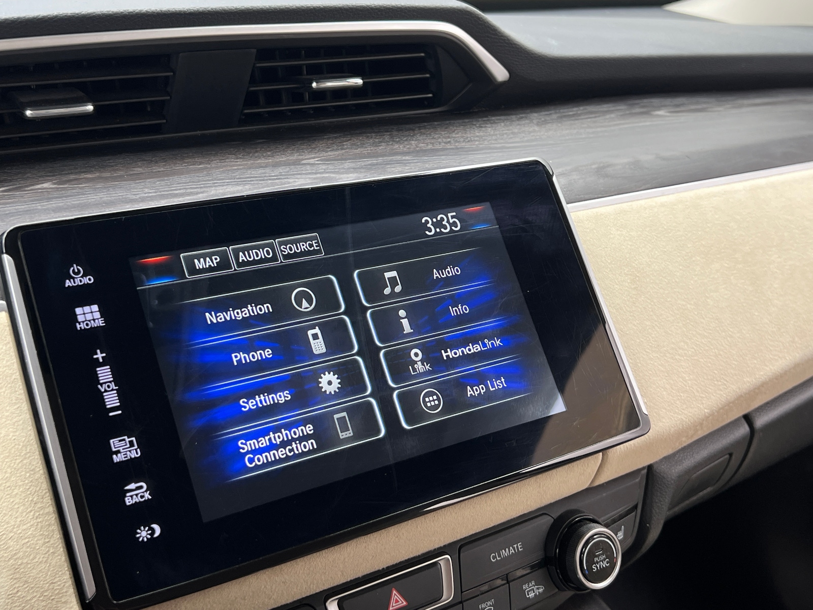 Thumbnail: 2020 Honda Clarity - 3