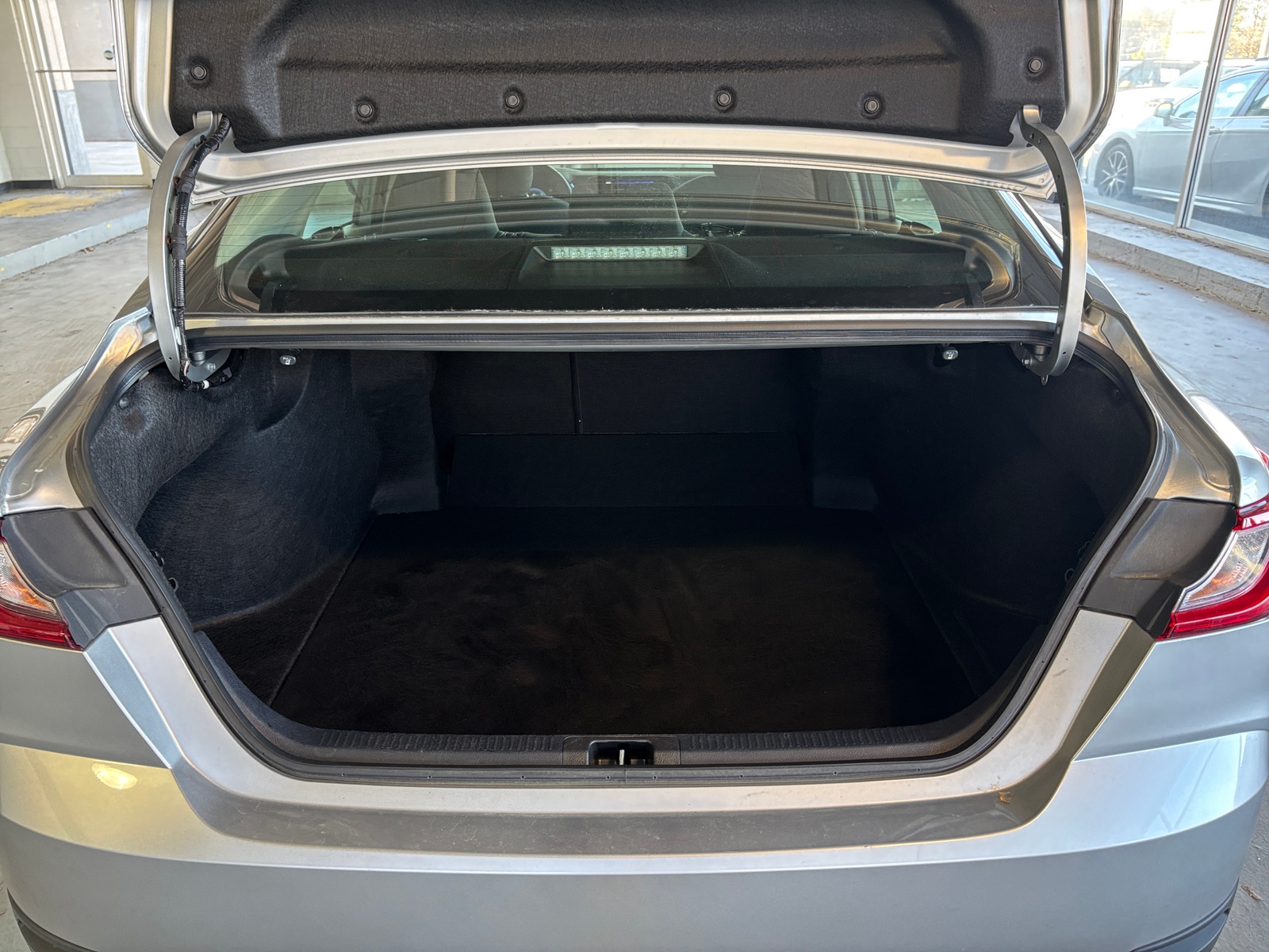 Thumbnail: 2025 Toyota Camry - 6