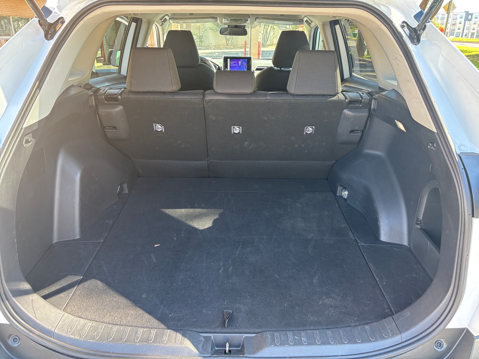 Thumbnail: 2025 Toyota RAV4 - 5