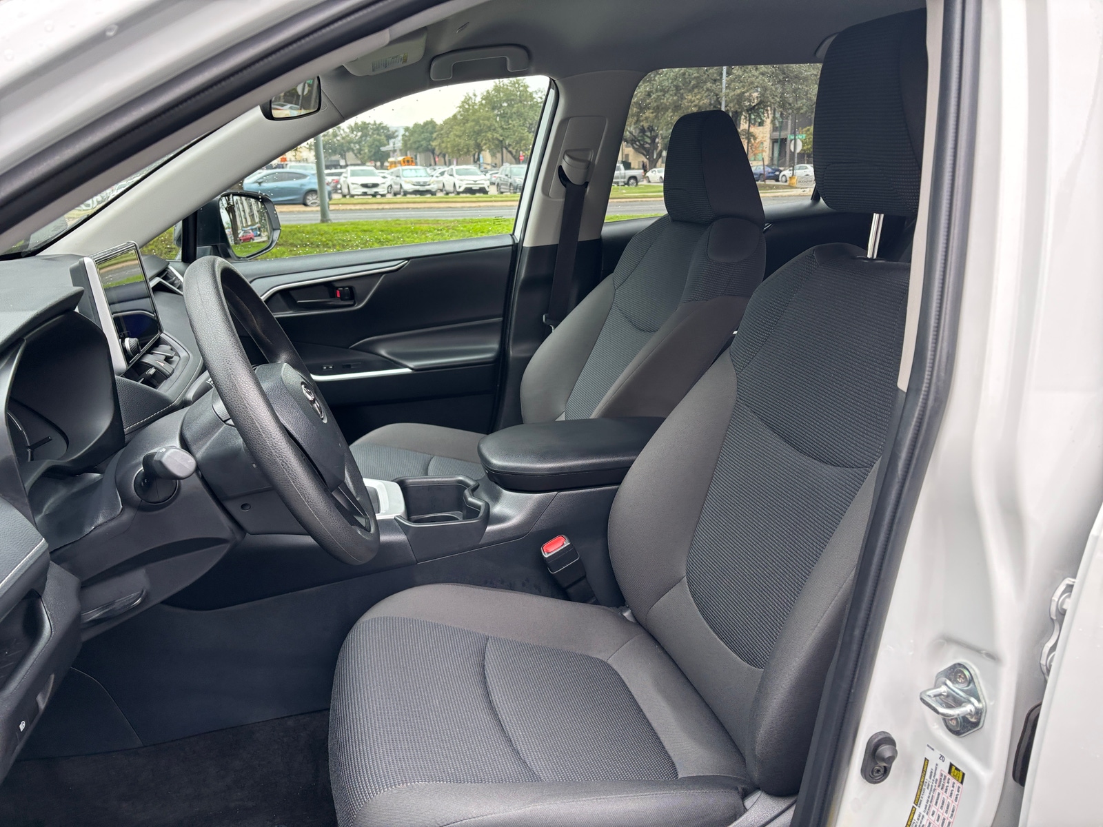 Thumbnail: 2025 Toyota RAV4 - 2