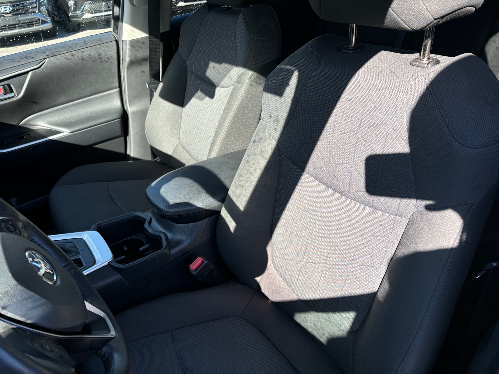 Thumbnail: 2025 Toyota RAV4 - 2