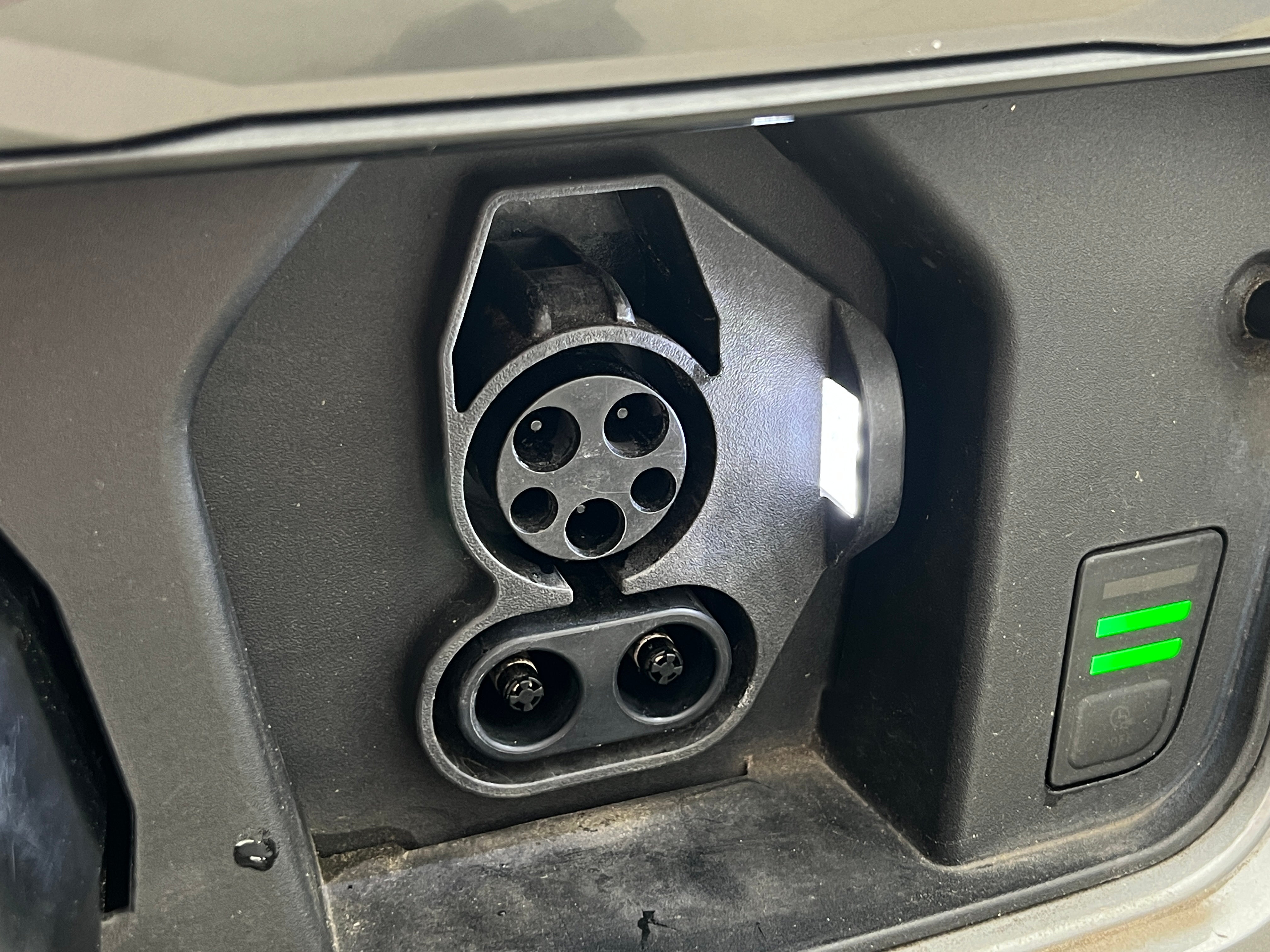 Used 2023 Kia Niro Wind with VIN KNDCR3L13P5037999 for sale in Oak Creek, WI