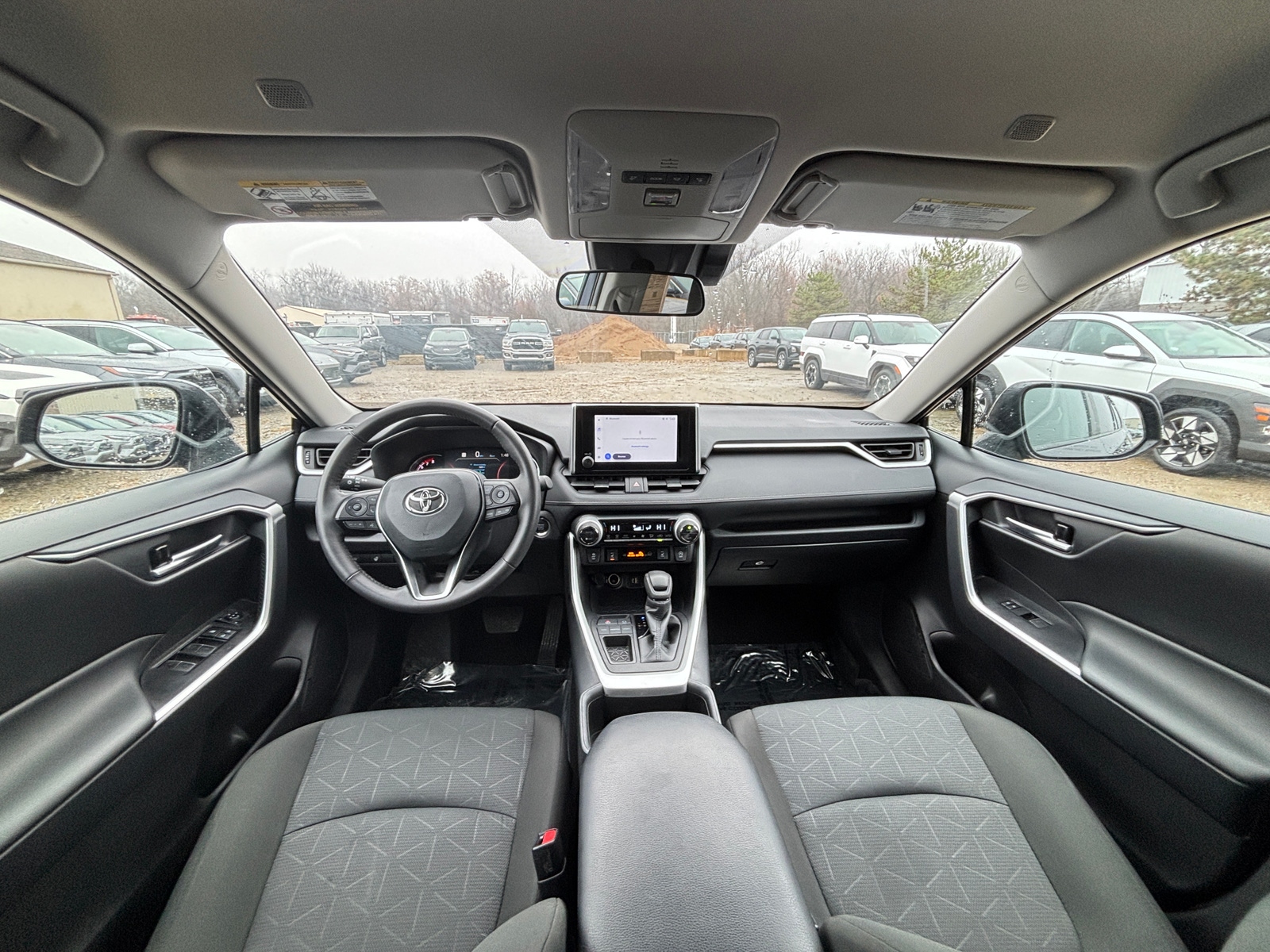 Thumbnail: 2025 Toyota RAV4 - 3