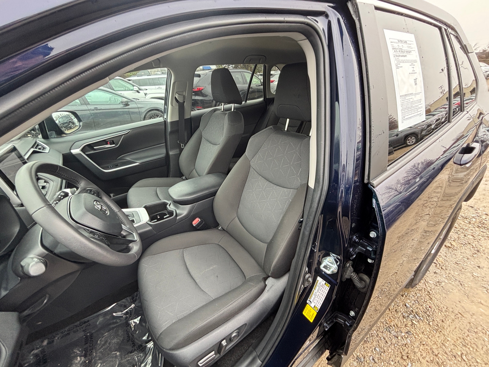 Thumbnail: 2025 Toyota RAV4 - 2