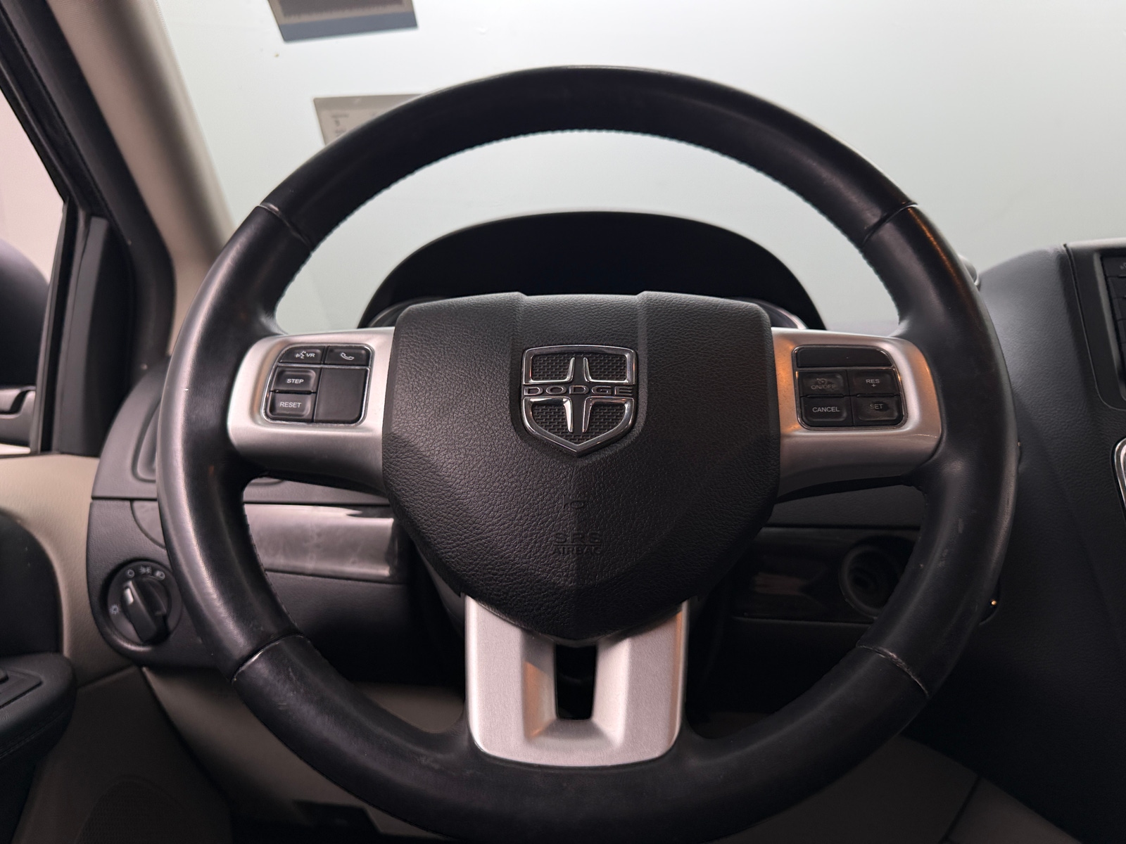 Thumbnail: 2017 Dodge Grand Caravan - 5