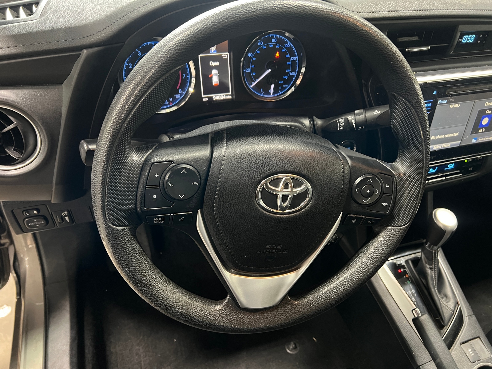 Thumbnail: 2017 Toyota Corolla - 4