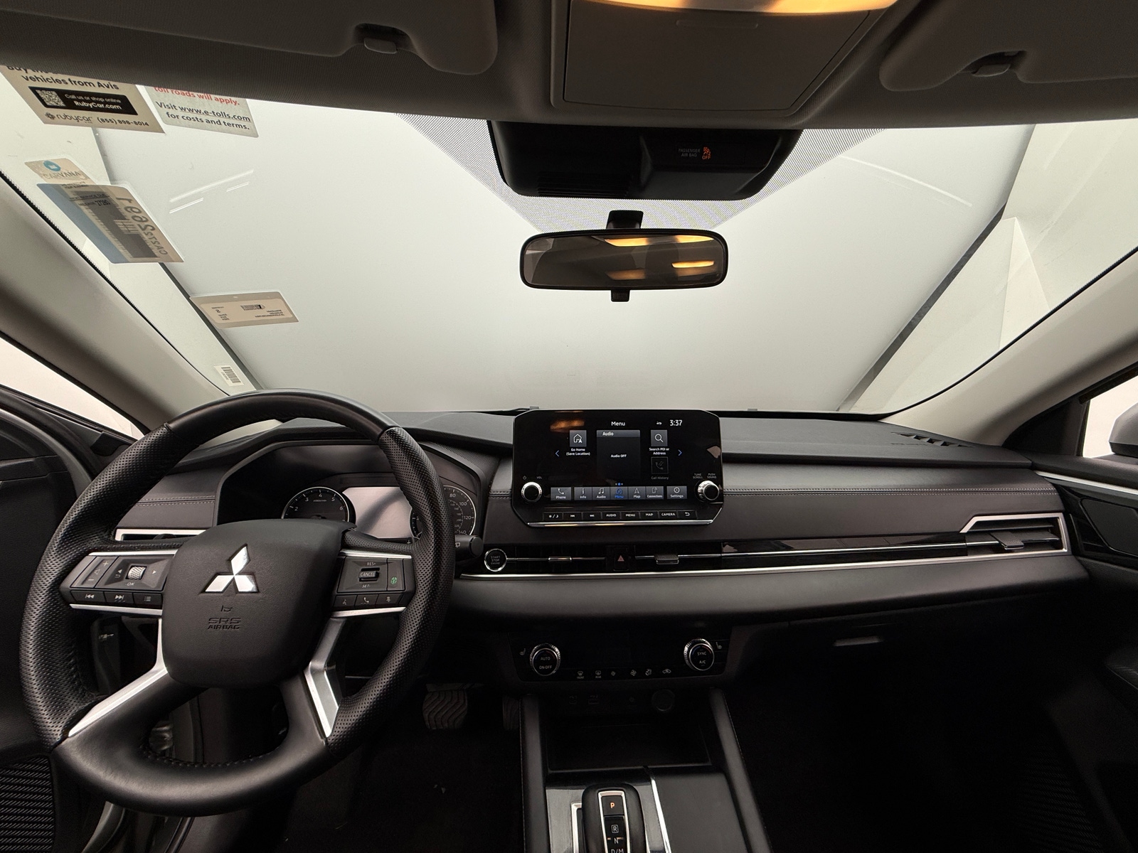 Thumbnail: 2024 Mitsubishi Outlander - 2