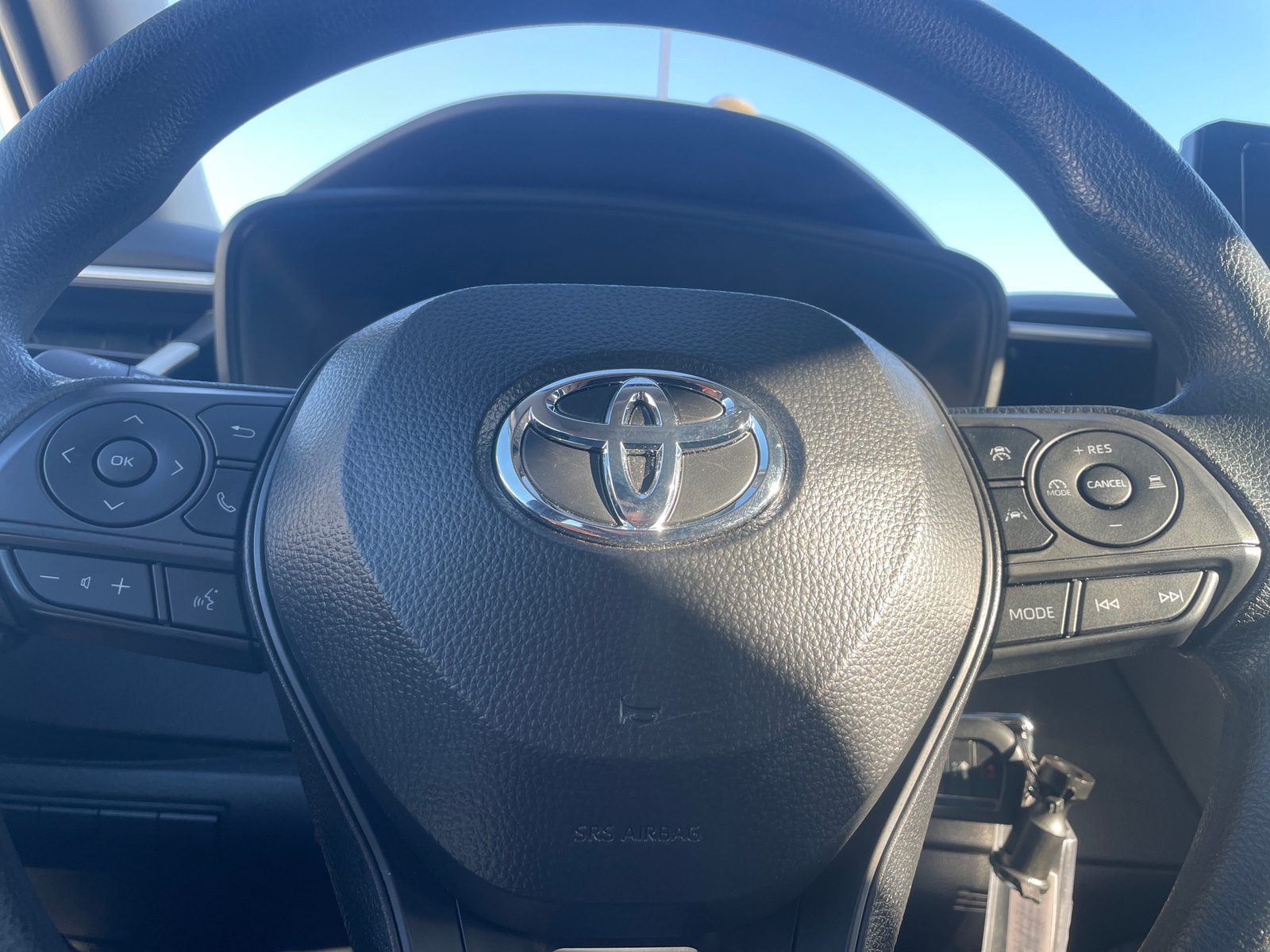 Thumbnail: 2025 Toyota Corolla - 5