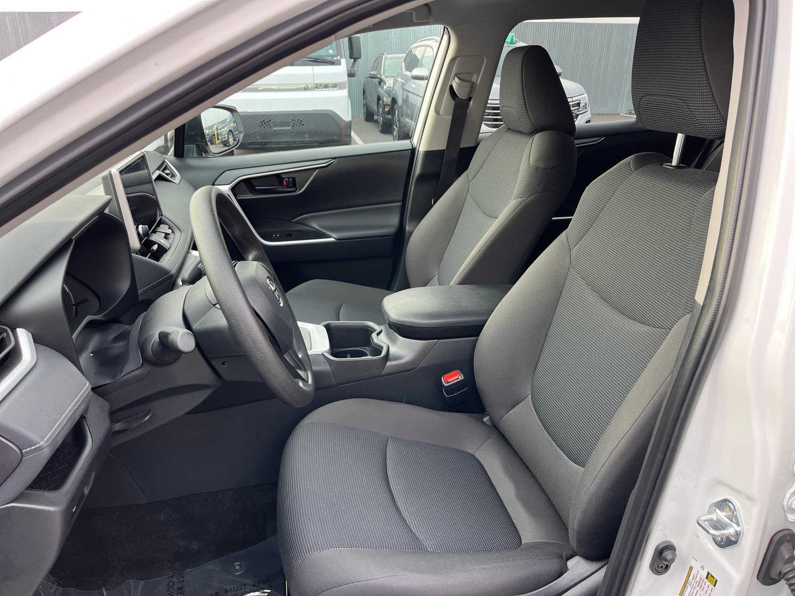 Thumbnail: 2025 Toyota RAV4 - 2