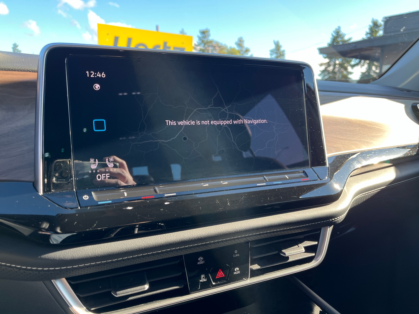 Thumbnail: 2025 Volkswagen Atlas - 3