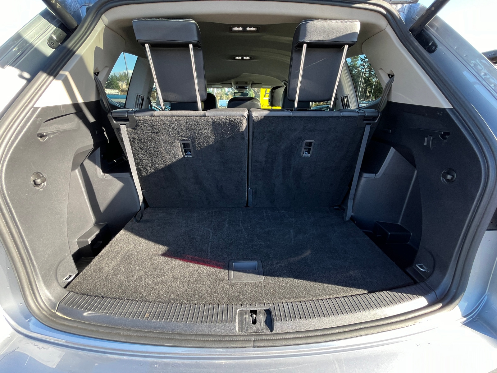 Thumbnail: 2025 Volkswagen Atlas - 6