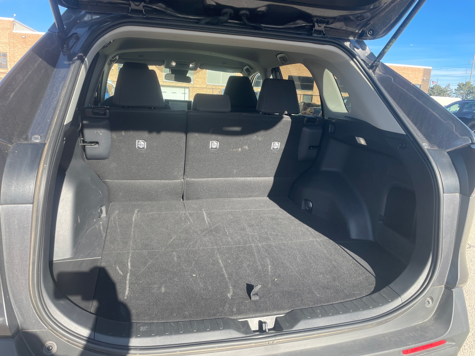 Thumbnail: 2025 Toyota RAV4 - 6