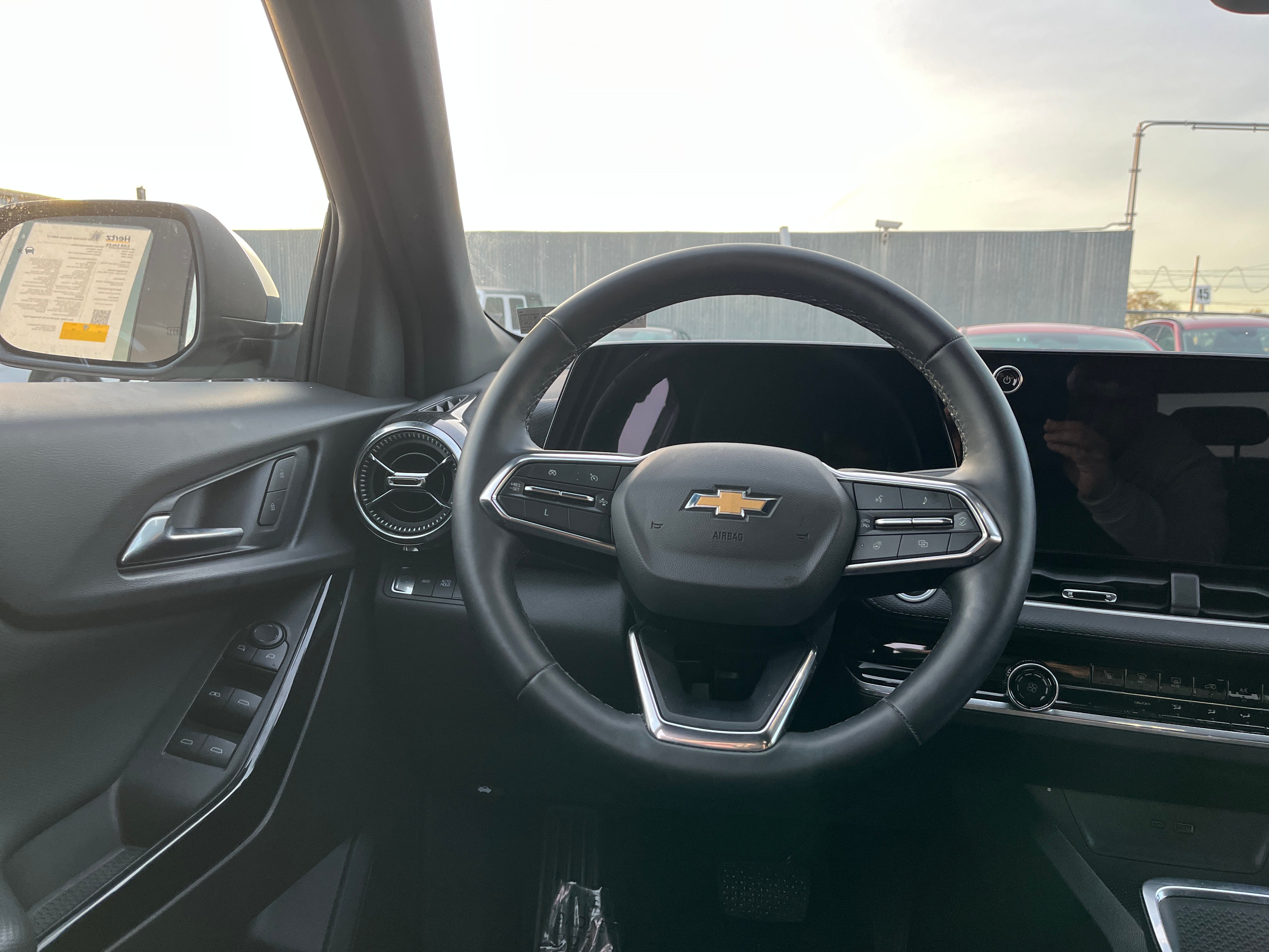 Thumbnail: 2025 Chevrolet Equinox - 5