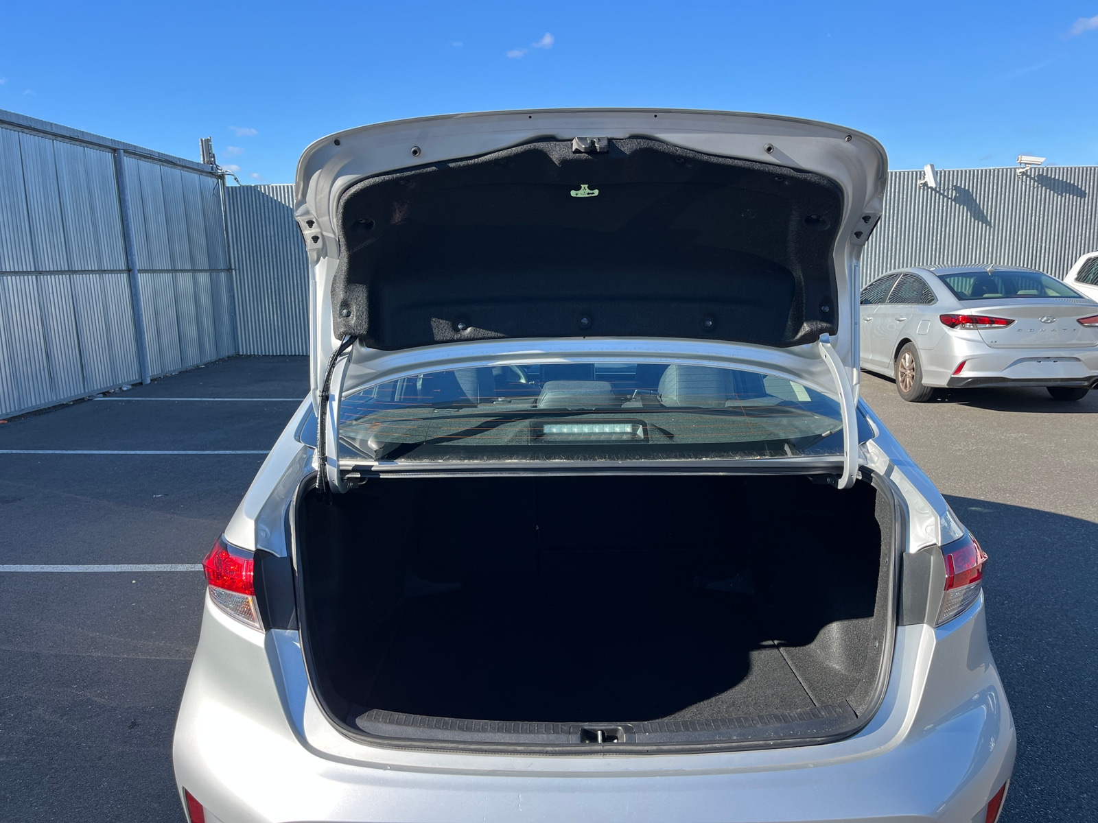 Thumbnail: 2025 Toyota Corolla - 6