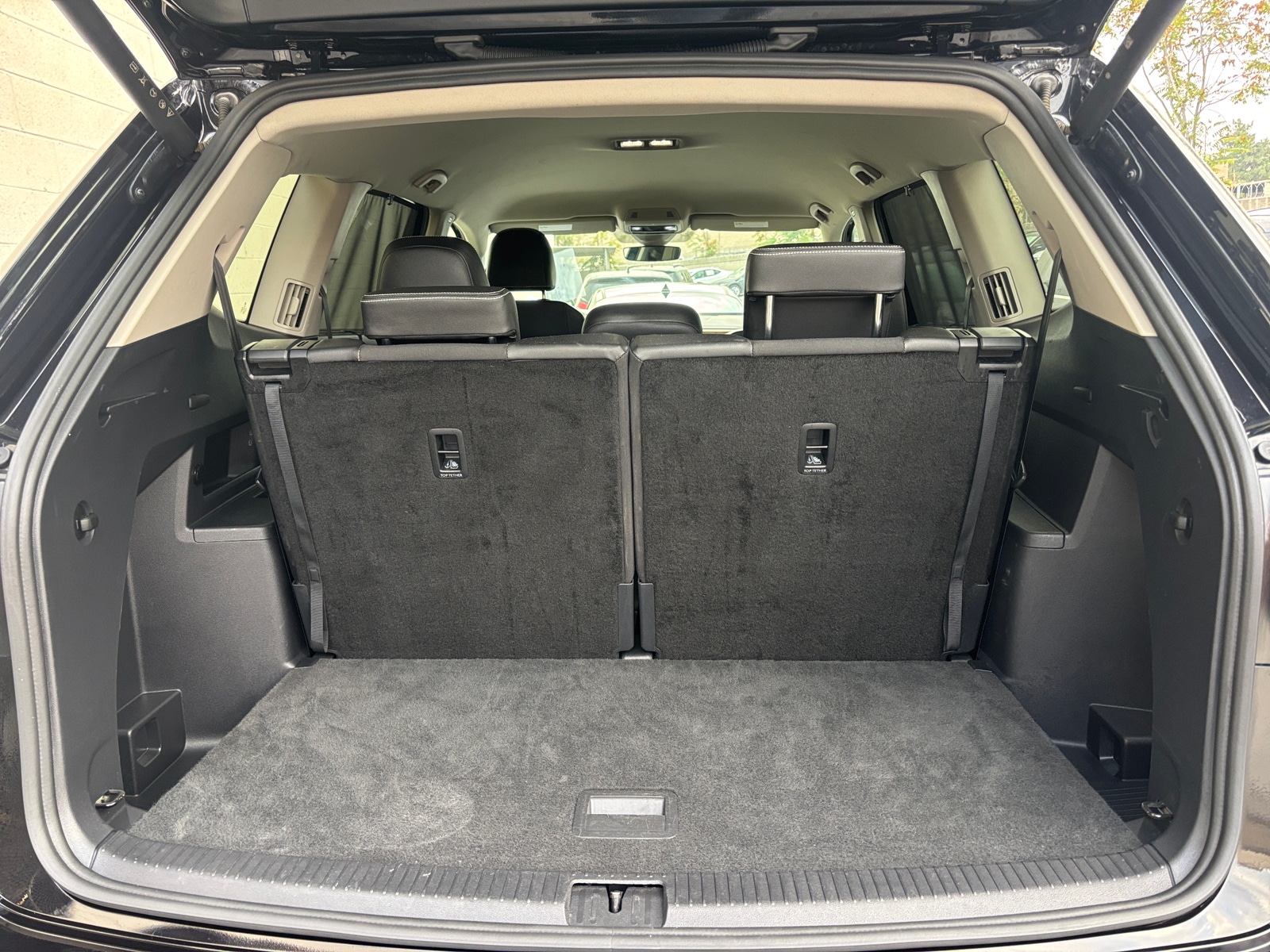 Thumbnail: 2025 Volkswagen Atlas - 6