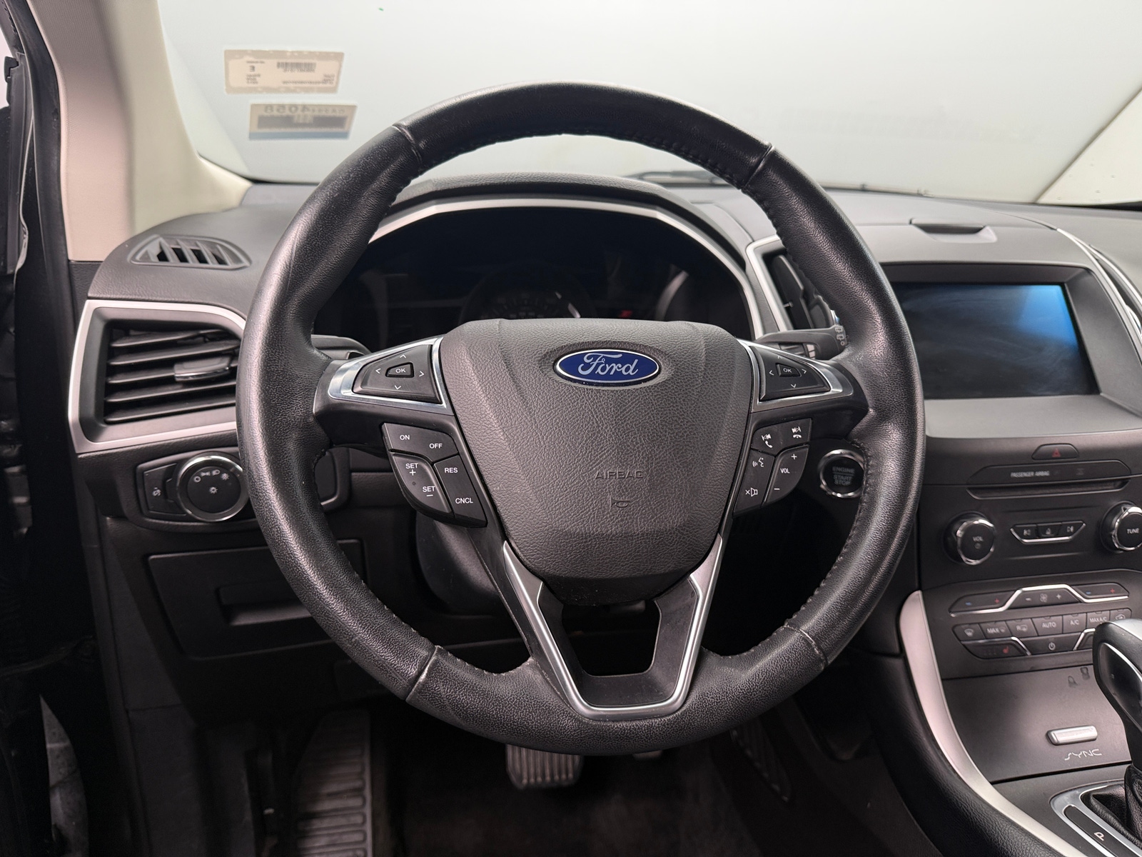 Thumbnail: 2017 Ford Edge - 4