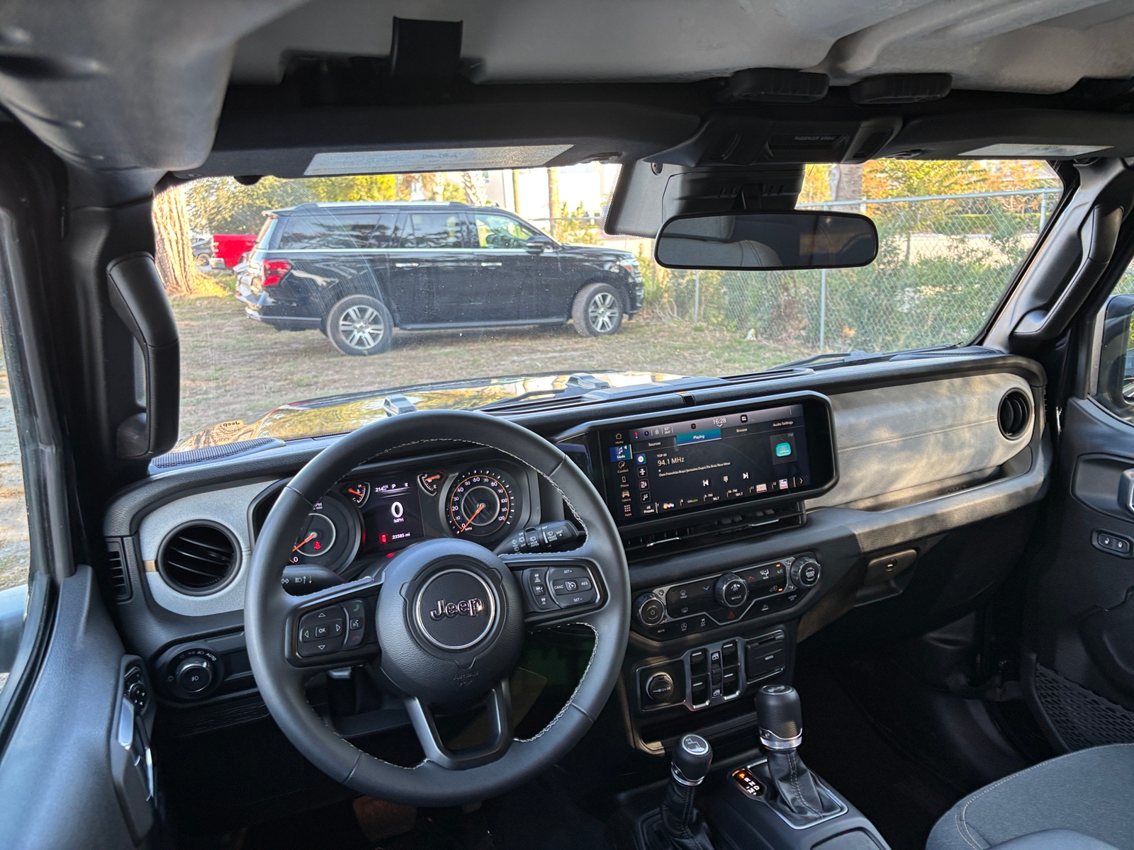 Thumbnail: 2025 Jeep Wrangler - 3