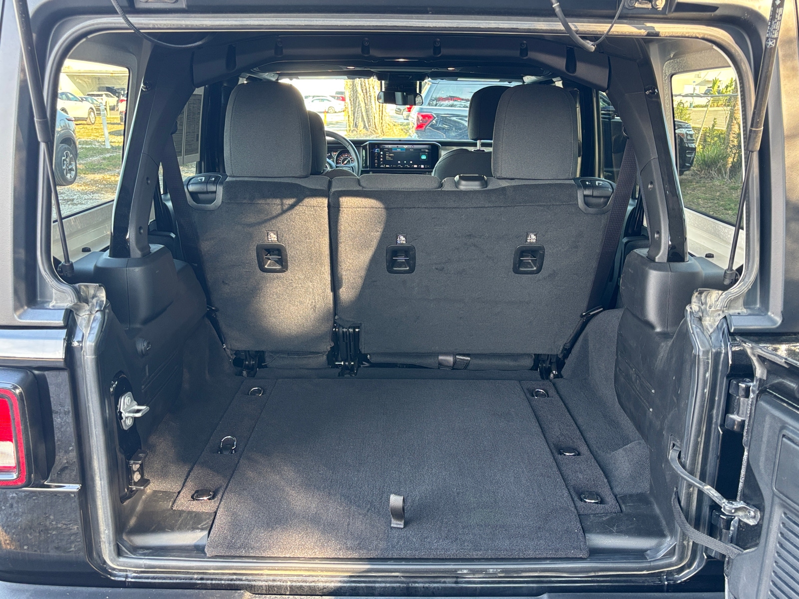 Thumbnail: 2025 Jeep Wrangler - 6