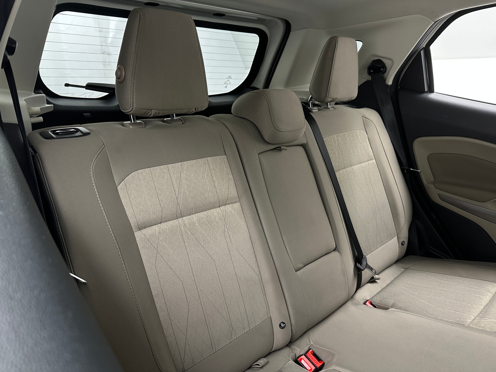 Thumbnail: 2019 Ford EcoSport - 6