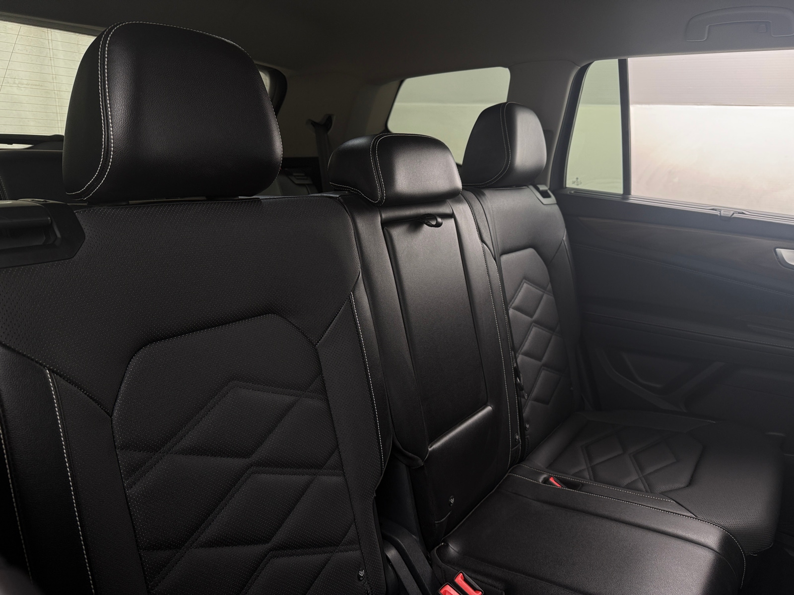 Thumbnail: 2024 Volkswagen Atlas - 5