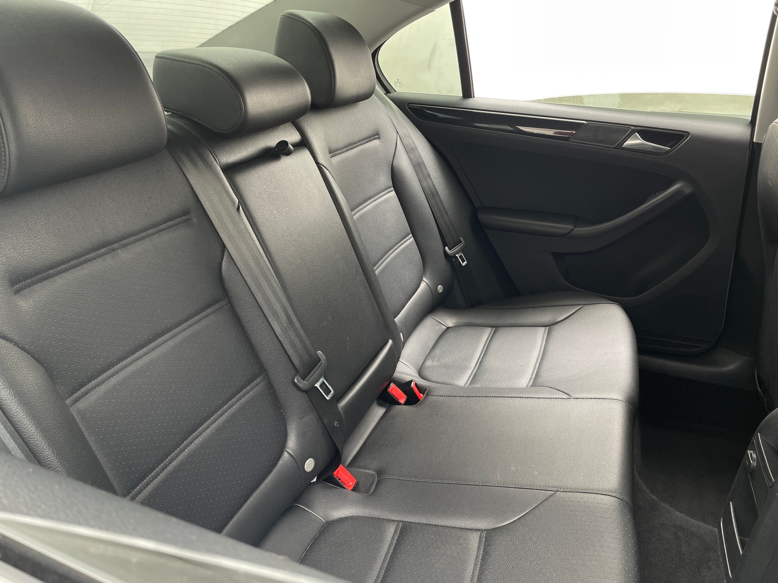 Thumbnail: 2017 Volkswagen Jetta - 5