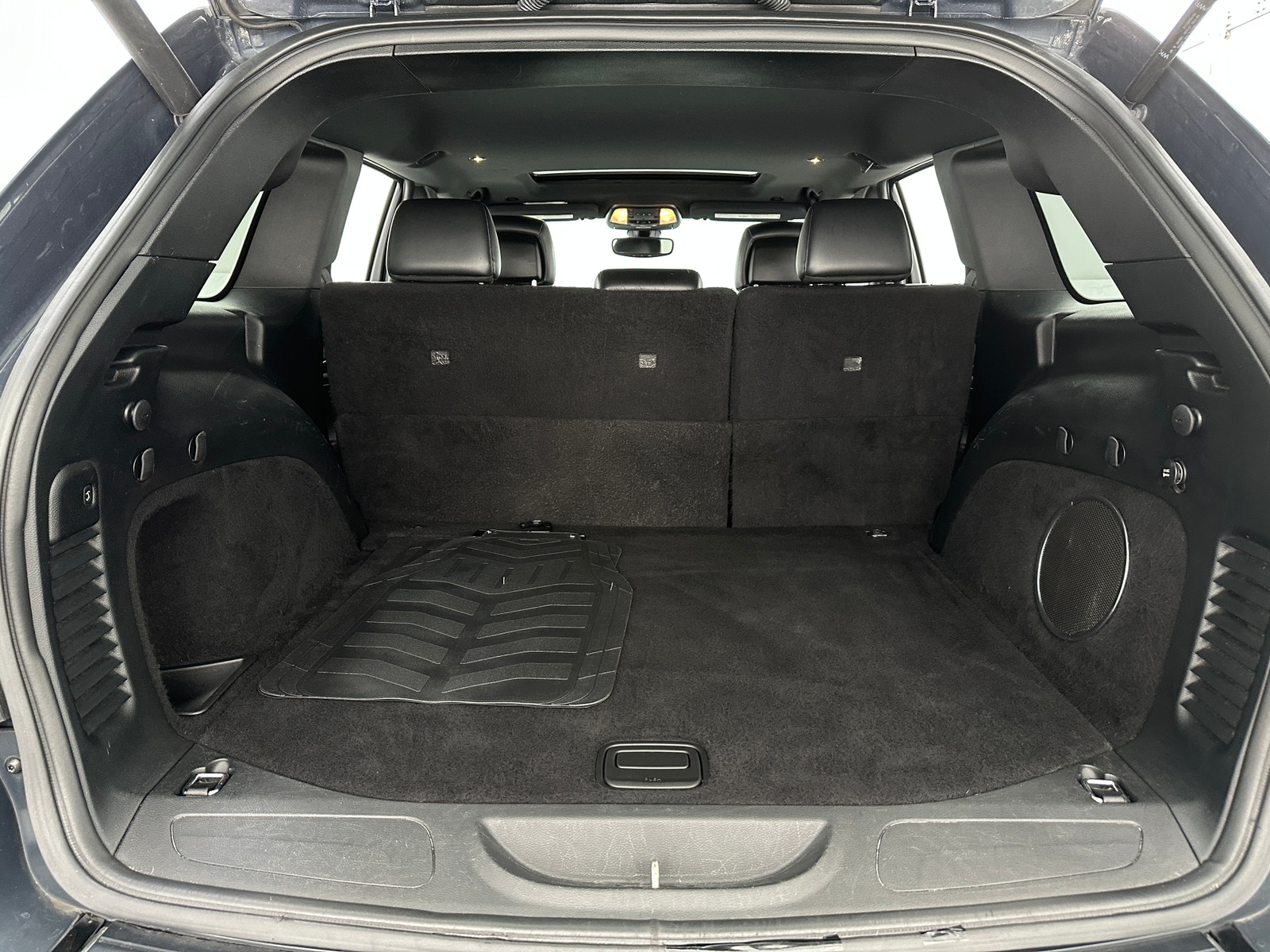 Thumbnail: 2017 Jeep Grand Cherokee - 7