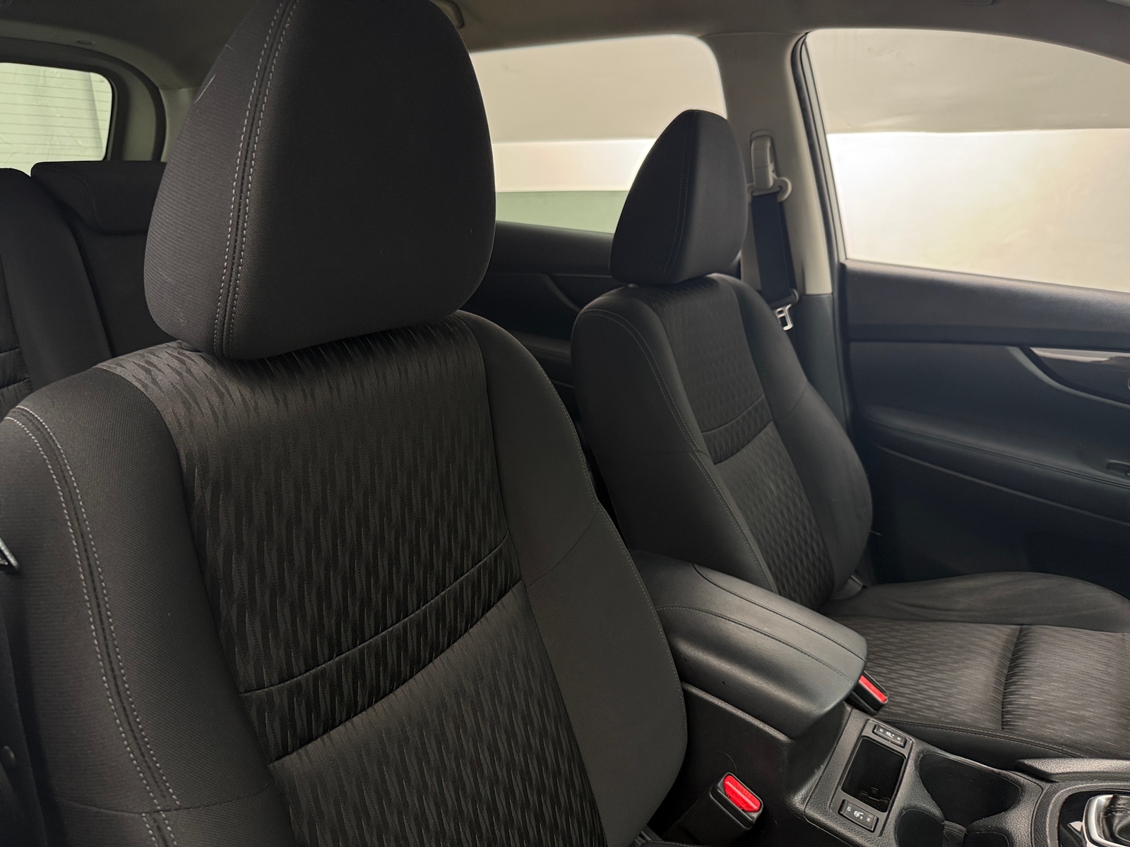 Thumbnail: 2019 Nissan Rogue - 2