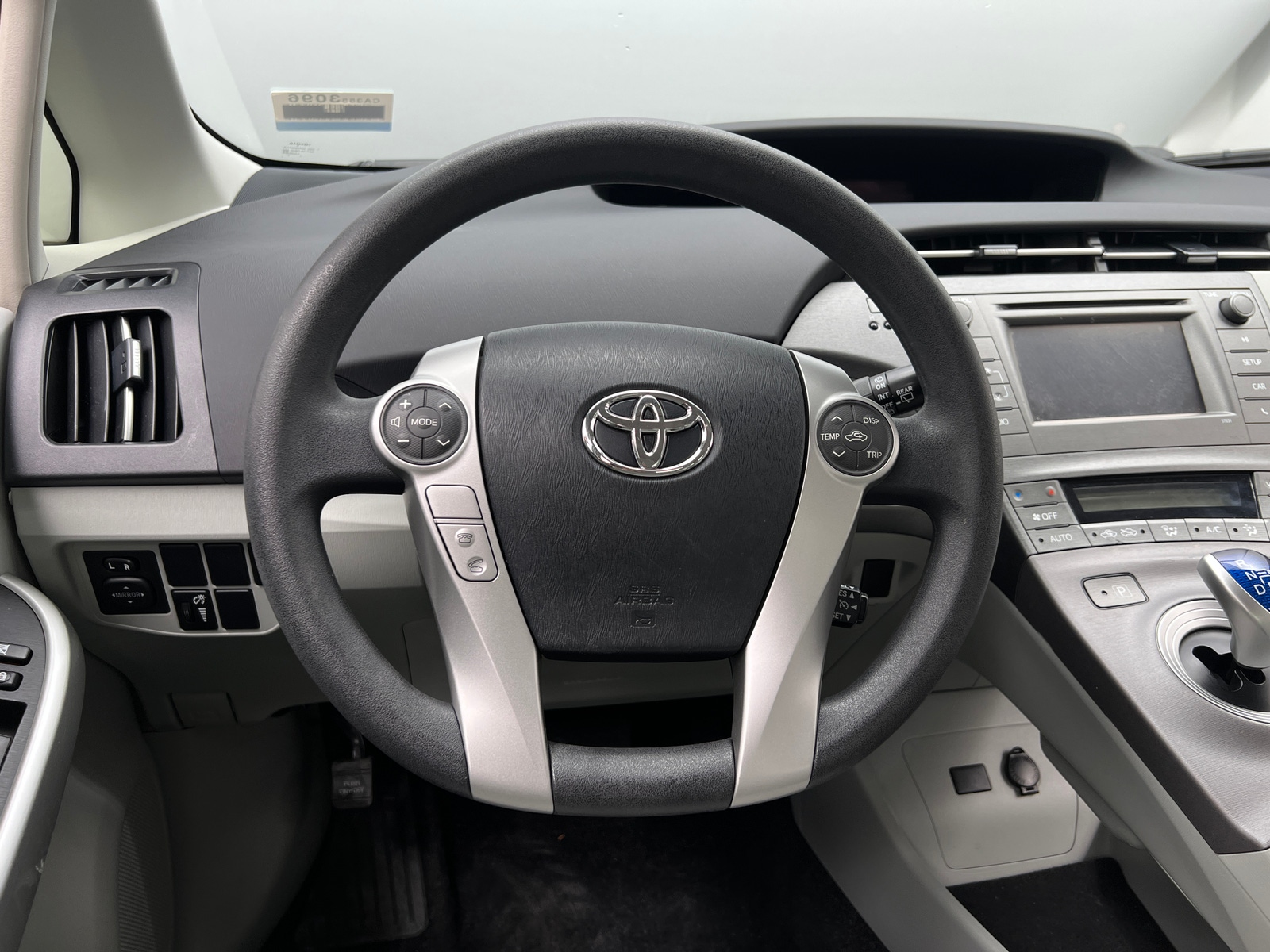 Thumbnail: 2015 Toyota Prius - 5