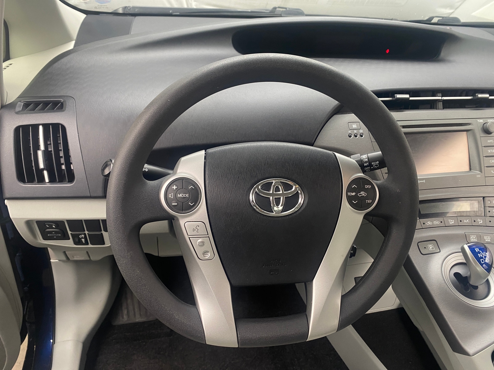 Thumbnail: 2015 Toyota Prius - 5