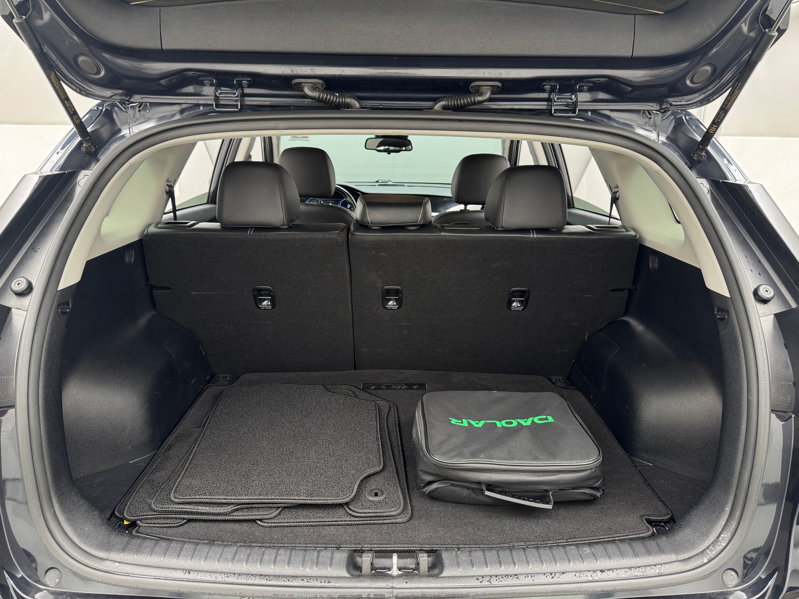 Thumbnail: 2021 Kia Niro - 6