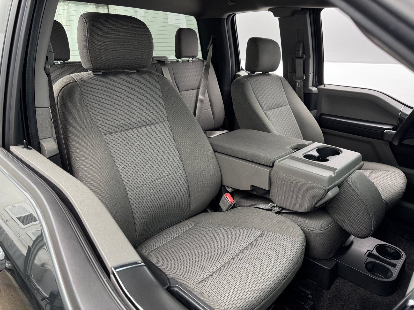 Thumbnail: 2018 Ford Econoline - 2