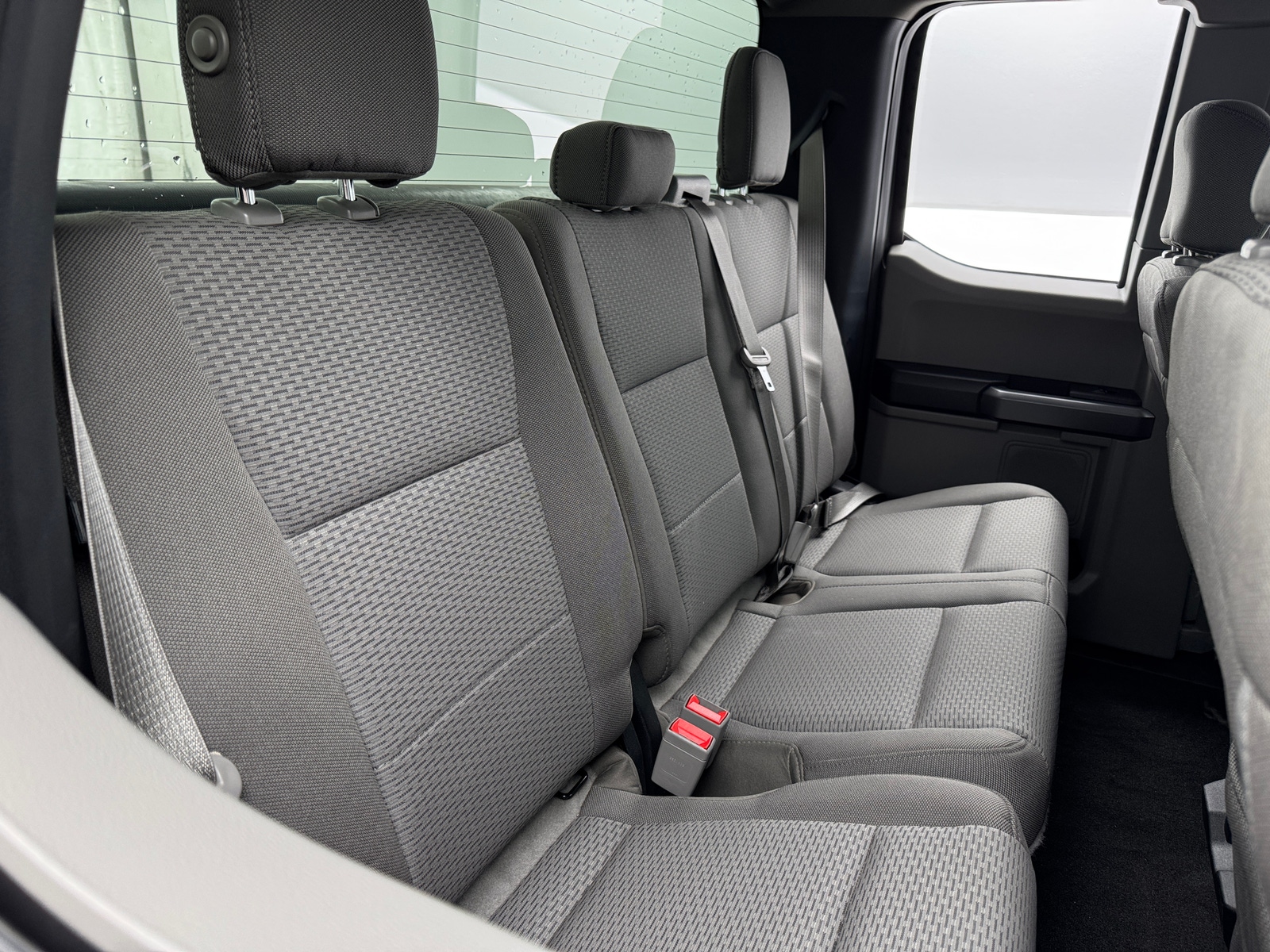 Thumbnail: 2018 Ford Econoline - 6