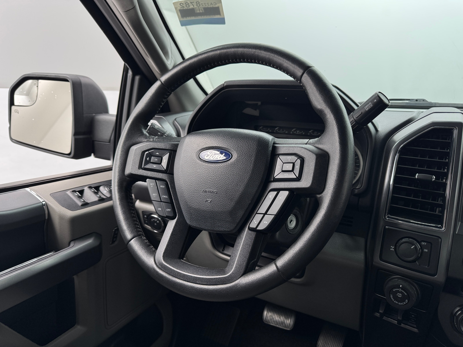 Thumbnail: 2018 Ford Econoline - 5