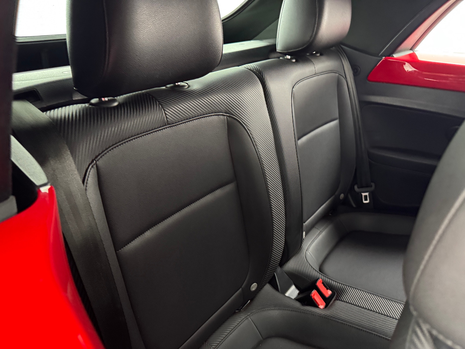 Thumbnail: 2019 Volkswagen Beetle - 6