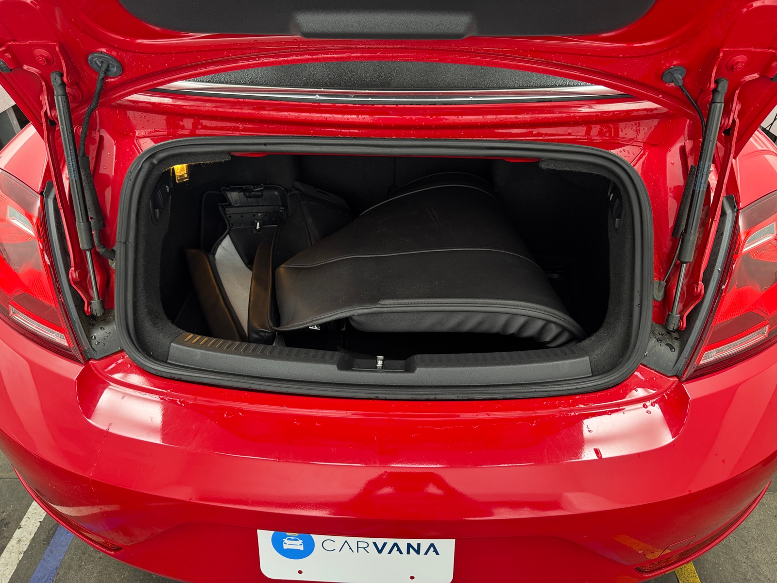 Thumbnail: 2019 Volkswagen Beetle - 7