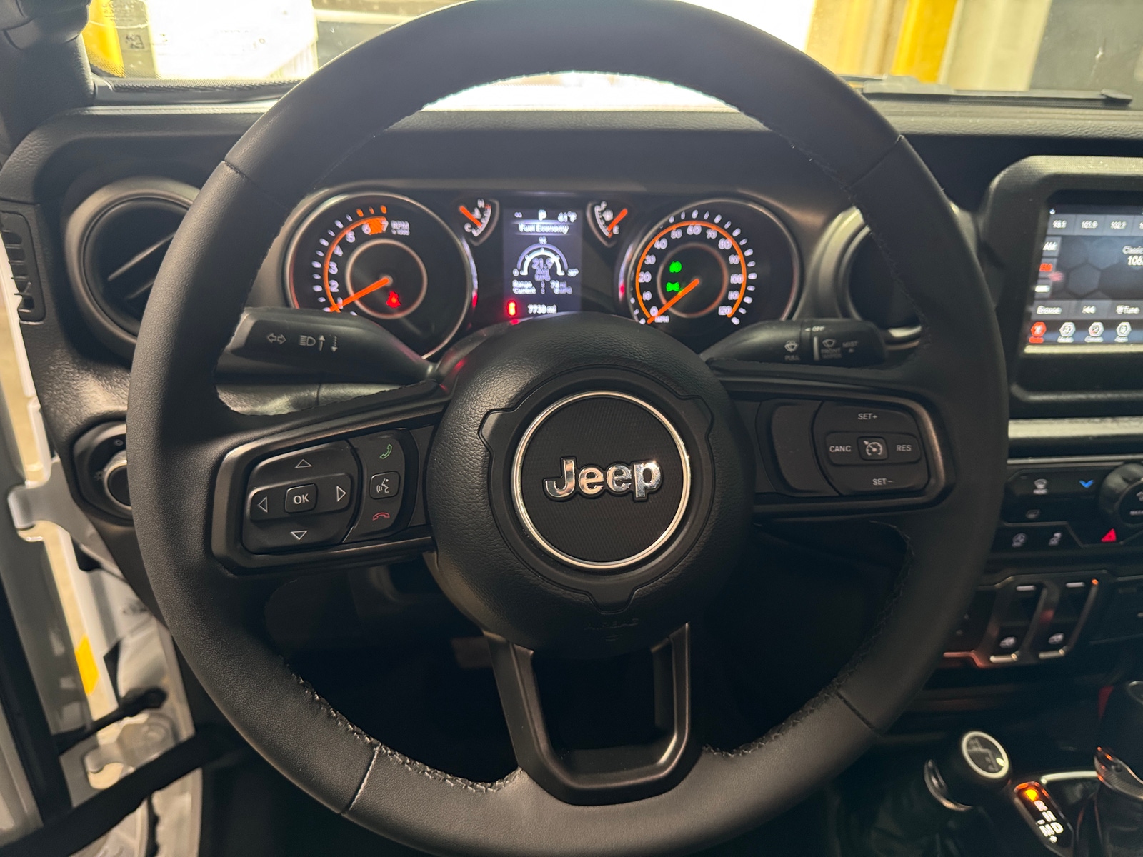 Thumbnail: 2023 Jeep Wrangler - 5